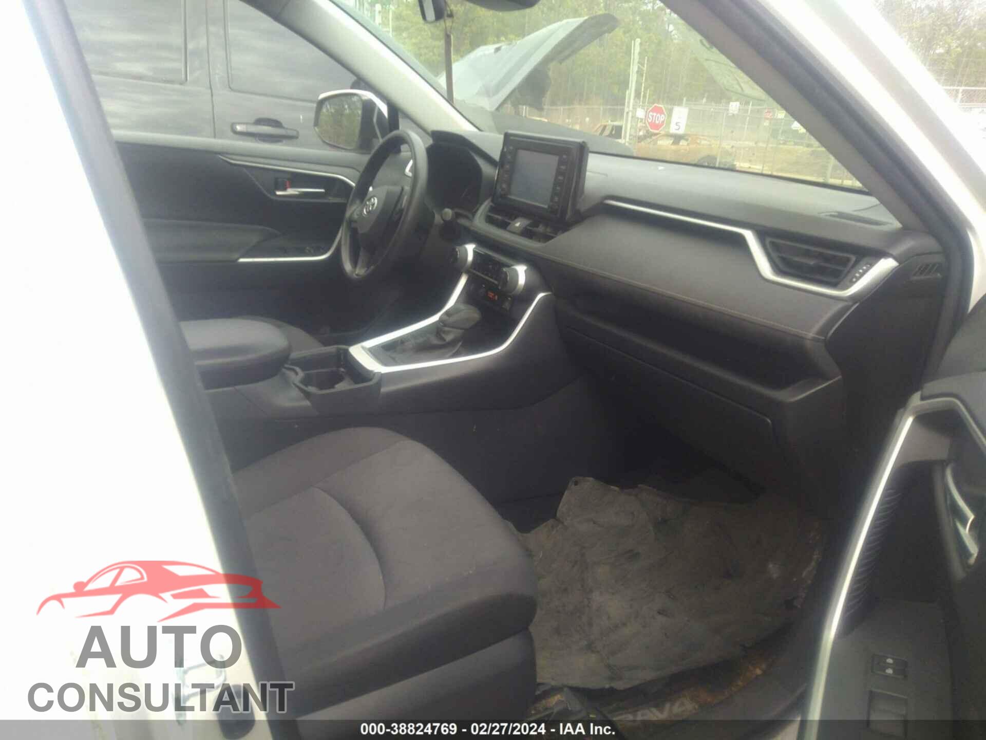 TOYOTA RAV4 2019 - JTMP1RFV2KD503219
