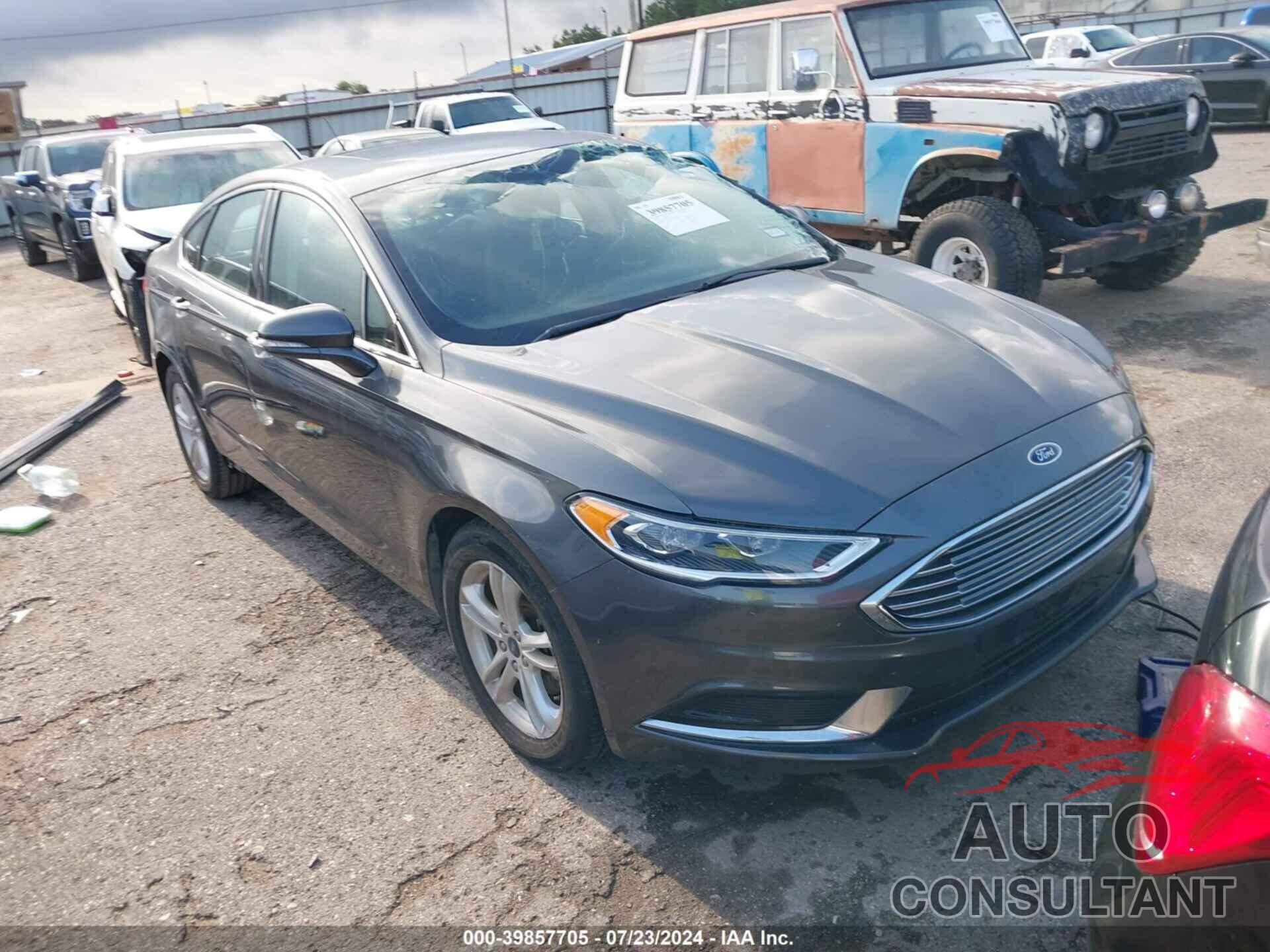 FORD FUSION 2018 - 3FA6P0HD8JR231023