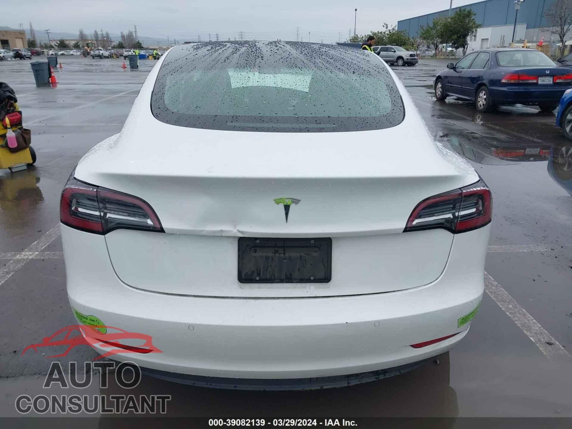 TESLA MODEL 3 2021 - 5YJ3E1EA1MF075237