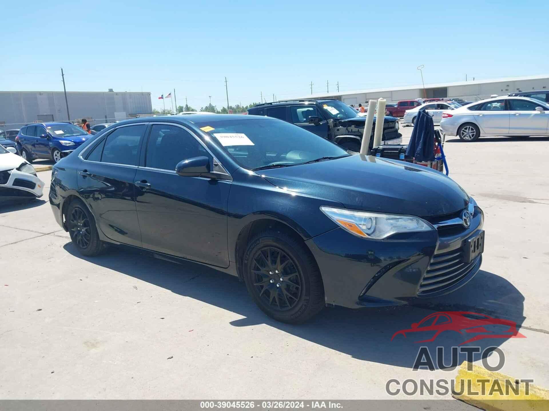TOYOTA CAMRY 2016 - 4T4BF1FK3GR535947