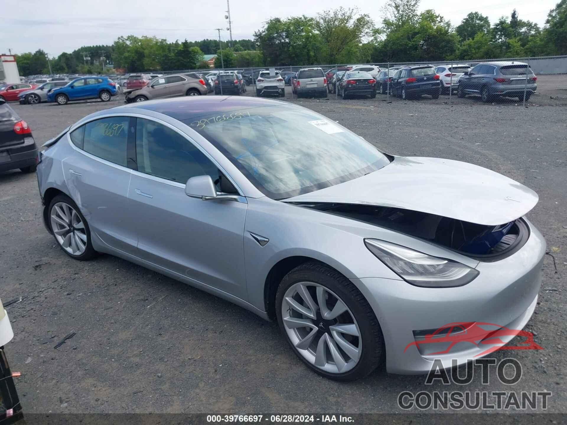 TESLA MODEL 3 2018 - 5YJ3E1EAXJF003500