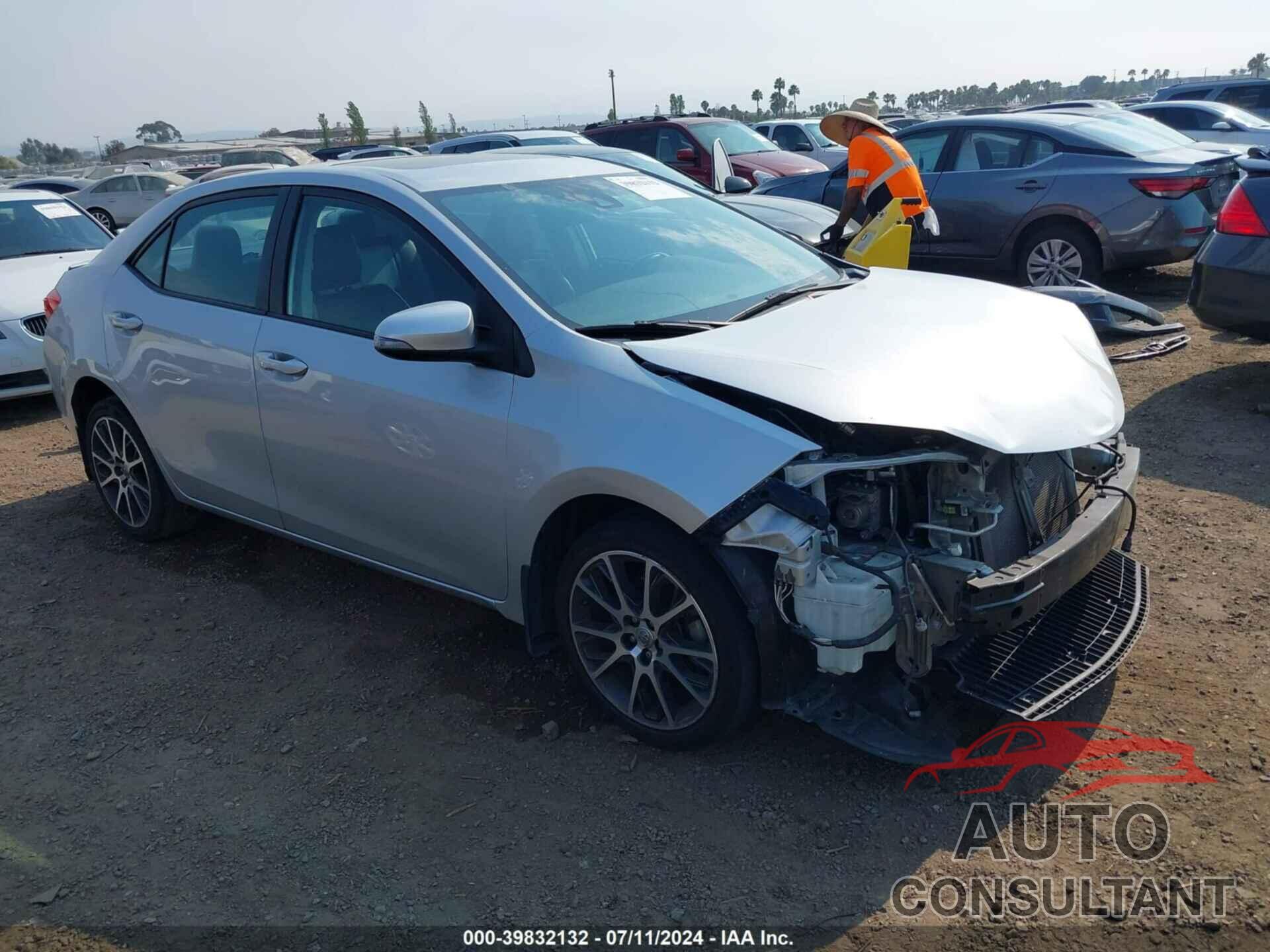 TOYOTA COROLLA 2017 - 5YFBURHE6HP574492