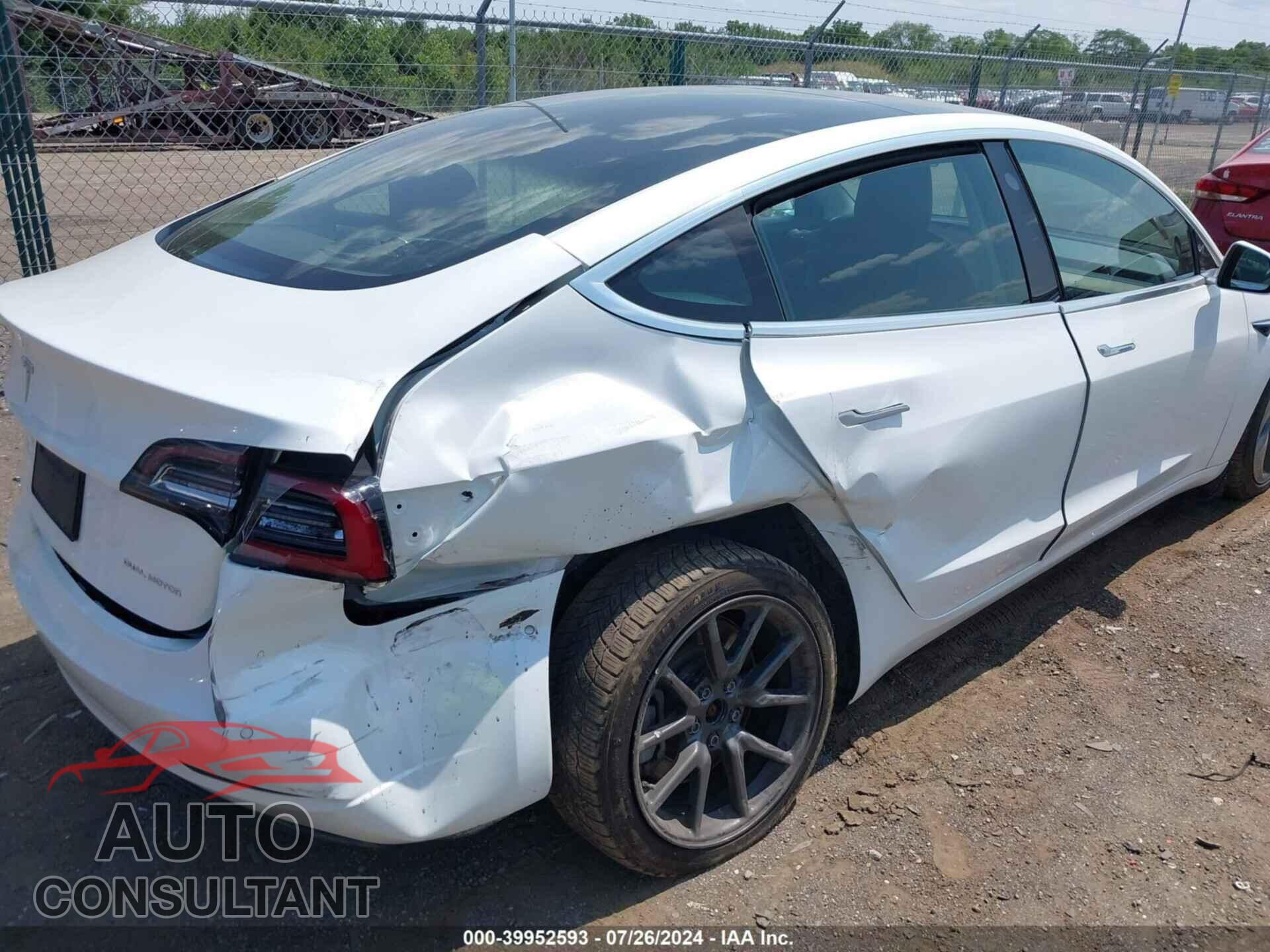 TESLA MODEL 3 2019 - 5YJ3E1EB7KF433348
