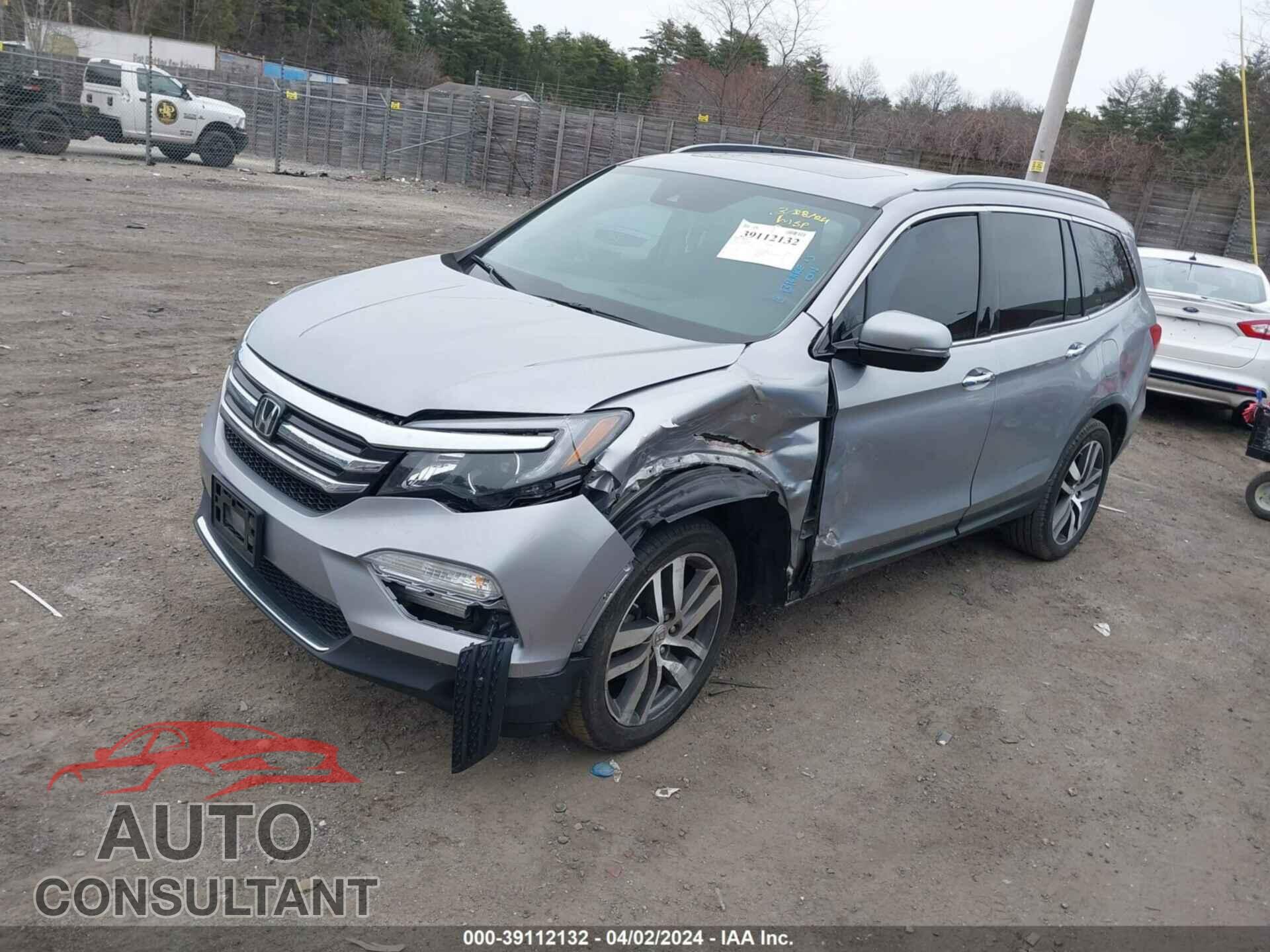HONDA PILOT 2017 - 5FNYF6H94HB064787