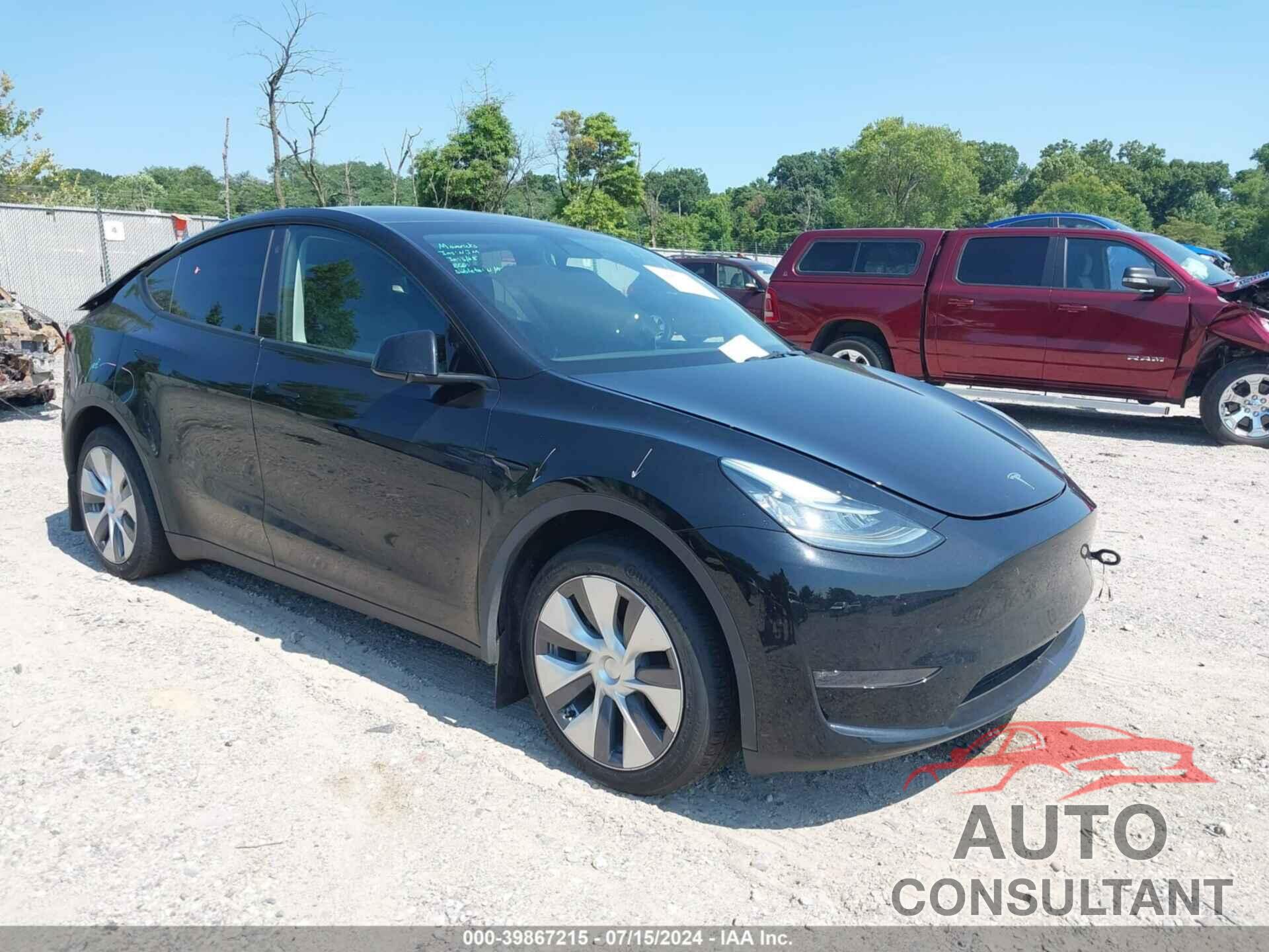 TESLA MODEL Y 2023 - 7SAYGDEE5PA058790