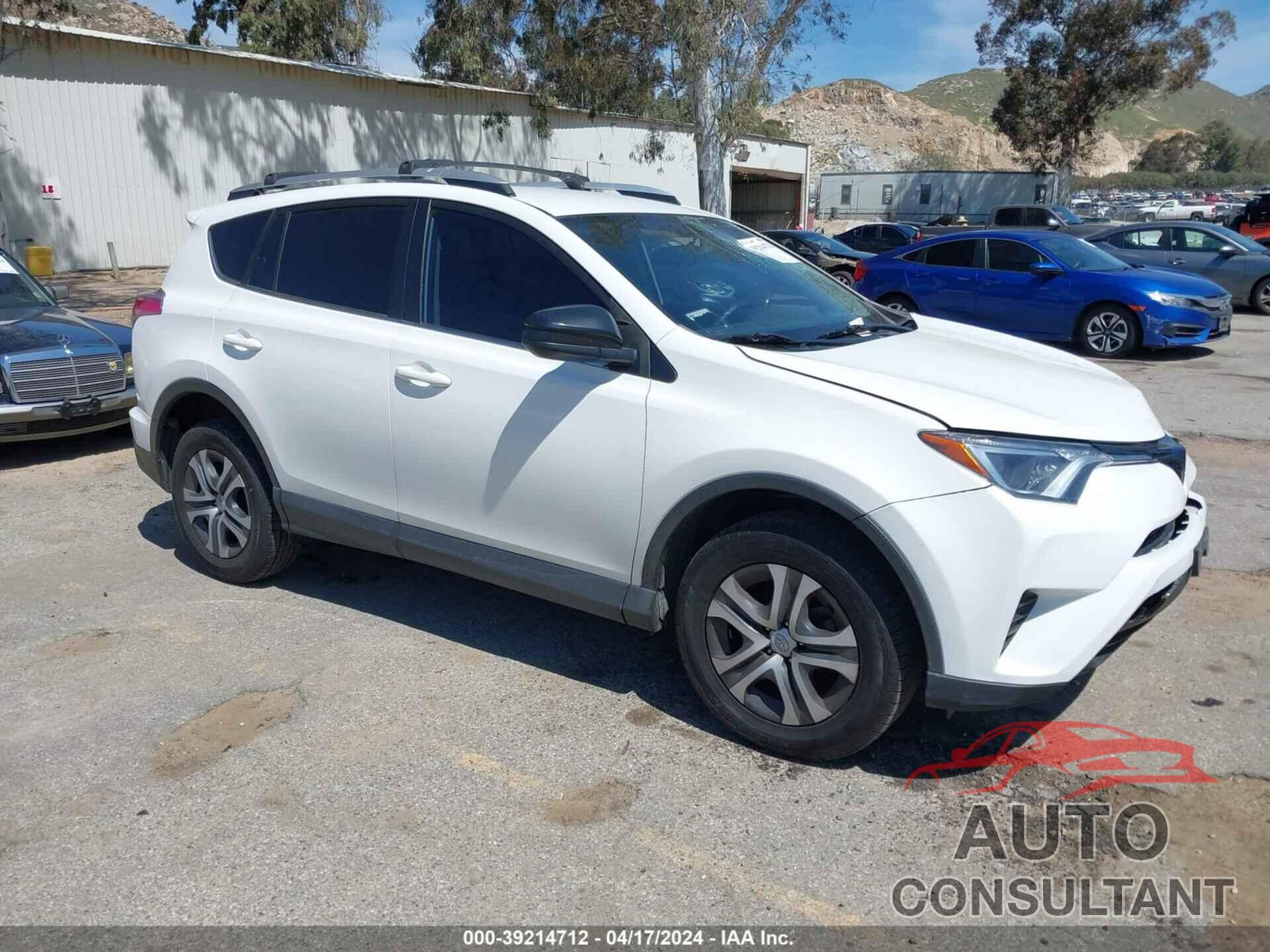 TOYOTA RAV4 2016 - JTMZFREV6GD084424
