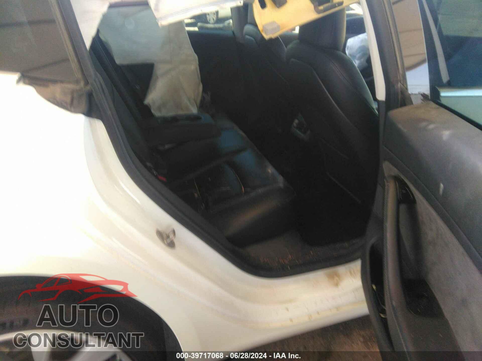 TESLA MODEL 3 2019 - 5YJ3E1EA6KF449368