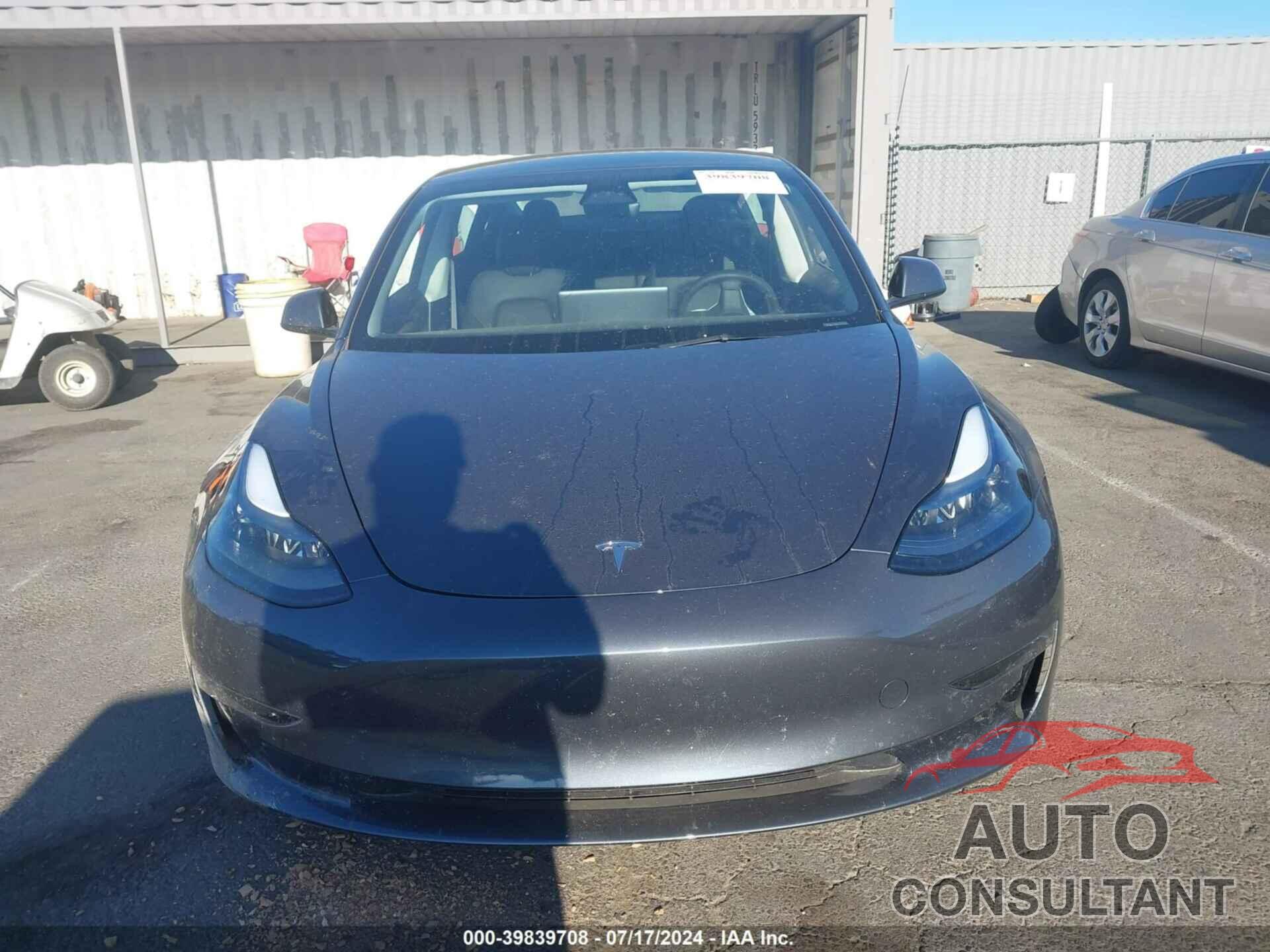 TESLA MODEL 3 2023 - 5YJ3E1ECXPF711000