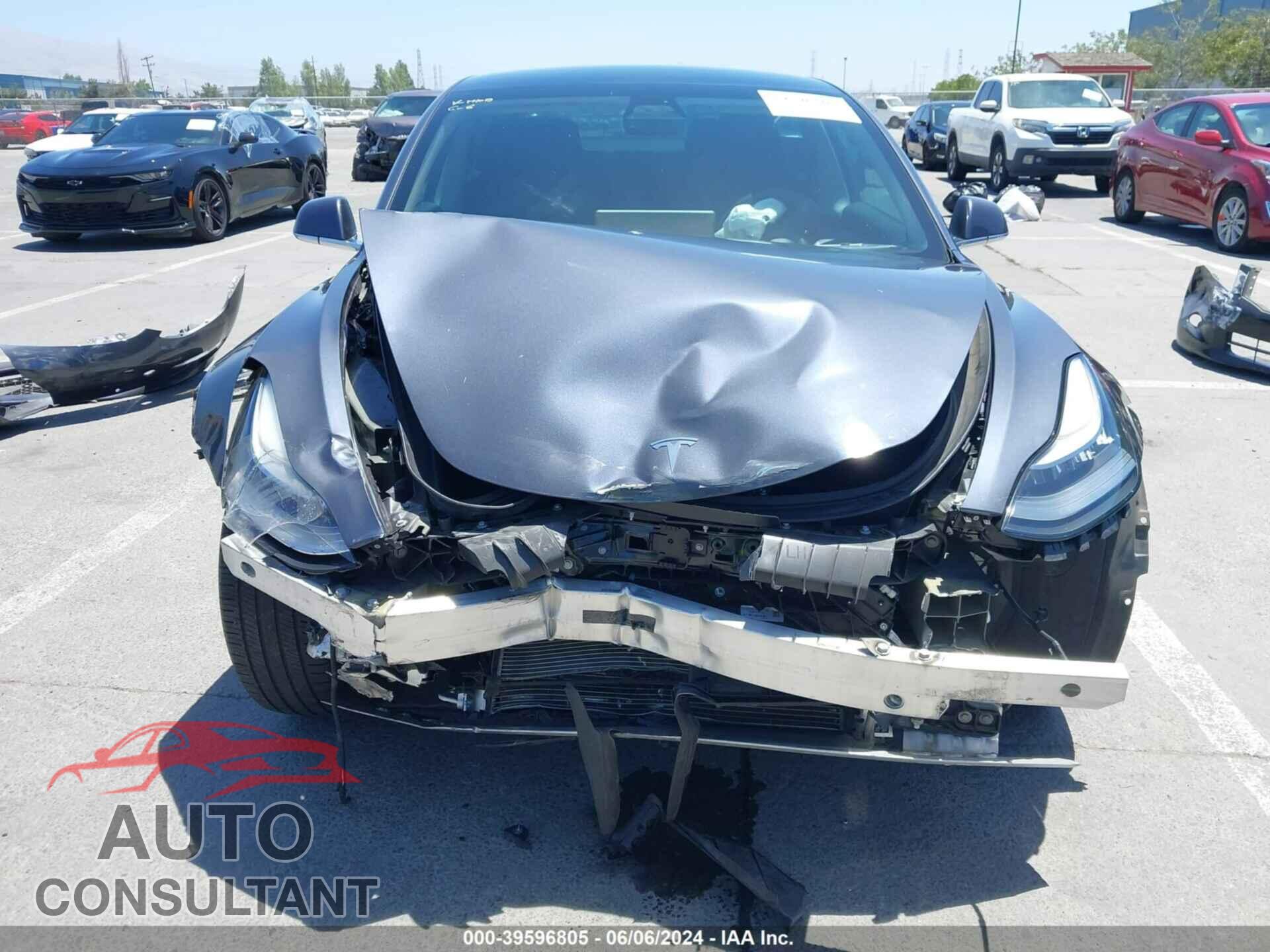 TESLA MODEL 3 2019 - 5YJ3E1EAXKF447493