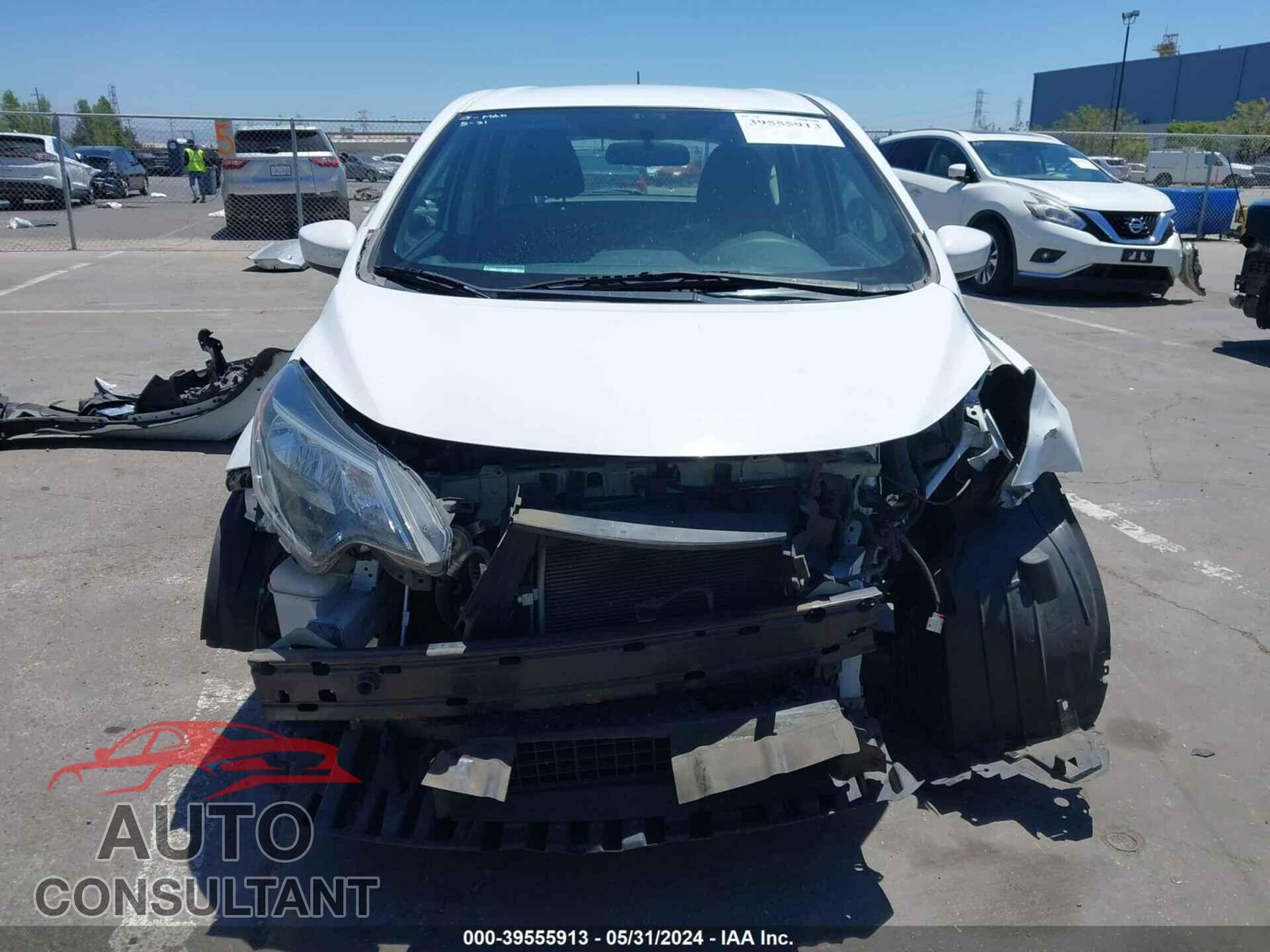 NISSAN VERSA NOTE 2017 - 3N1CE2CP3HL379144