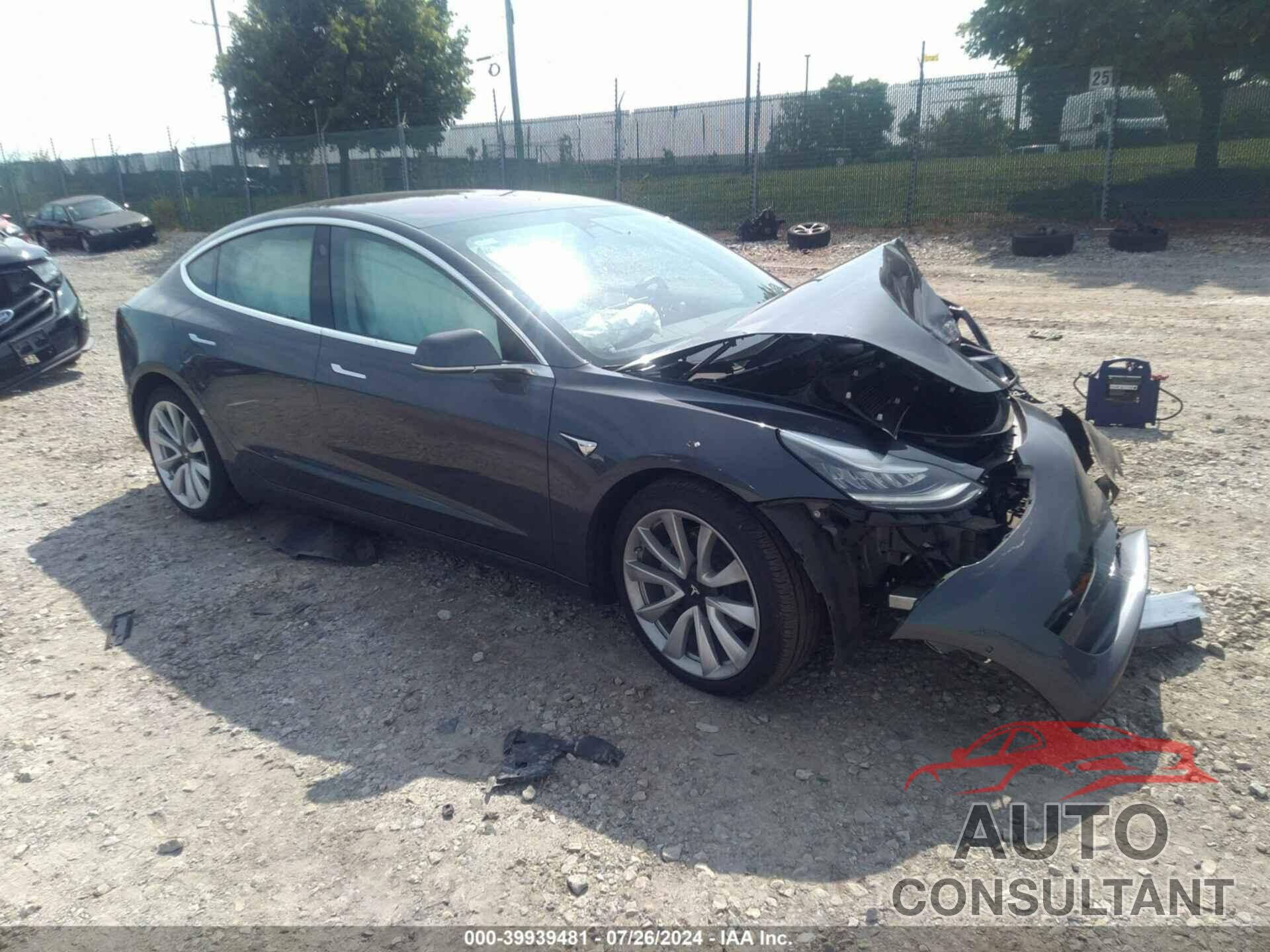 TESLA MODEL 3 2018 - 5YJ3E1EB1JF186911