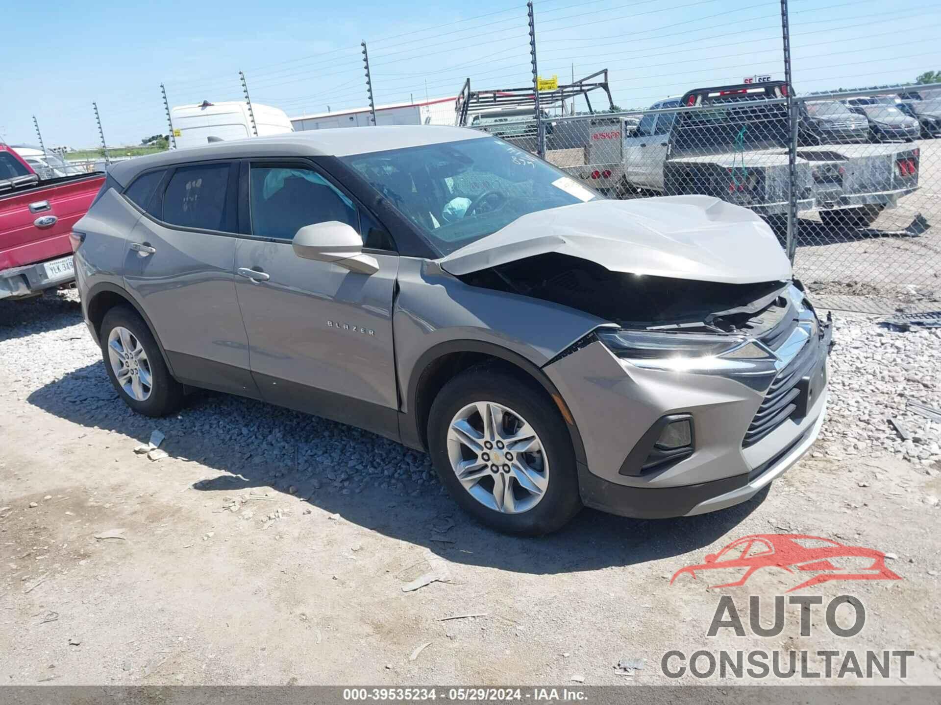 CHEVROLET BLAZER 2021 - 3GNKBCRS4MS565205