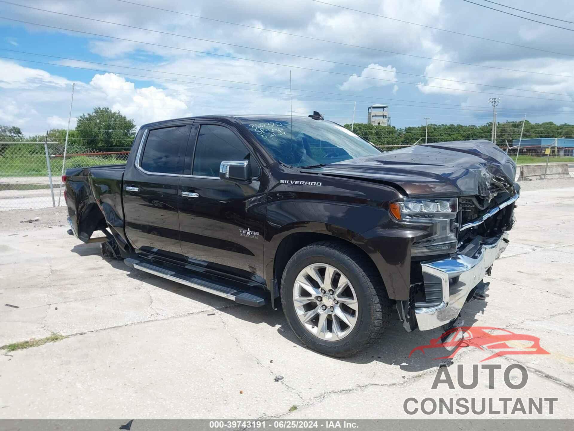 CHEVROLET SILVERADO 1500 2019 - 1GCUWEED8KZ131751