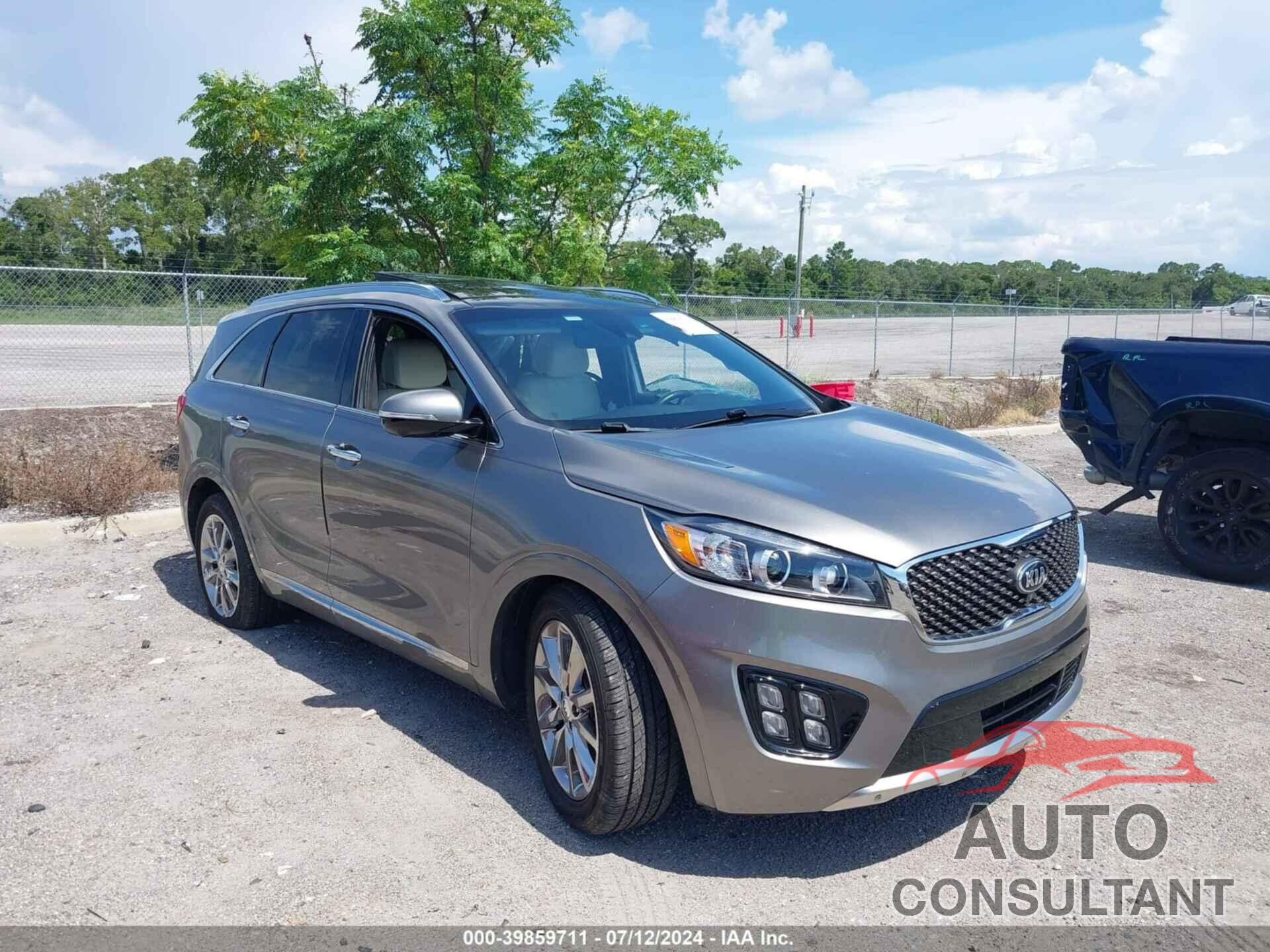 KIA SORENTO 2016 - 5XYPK4A55GG006925