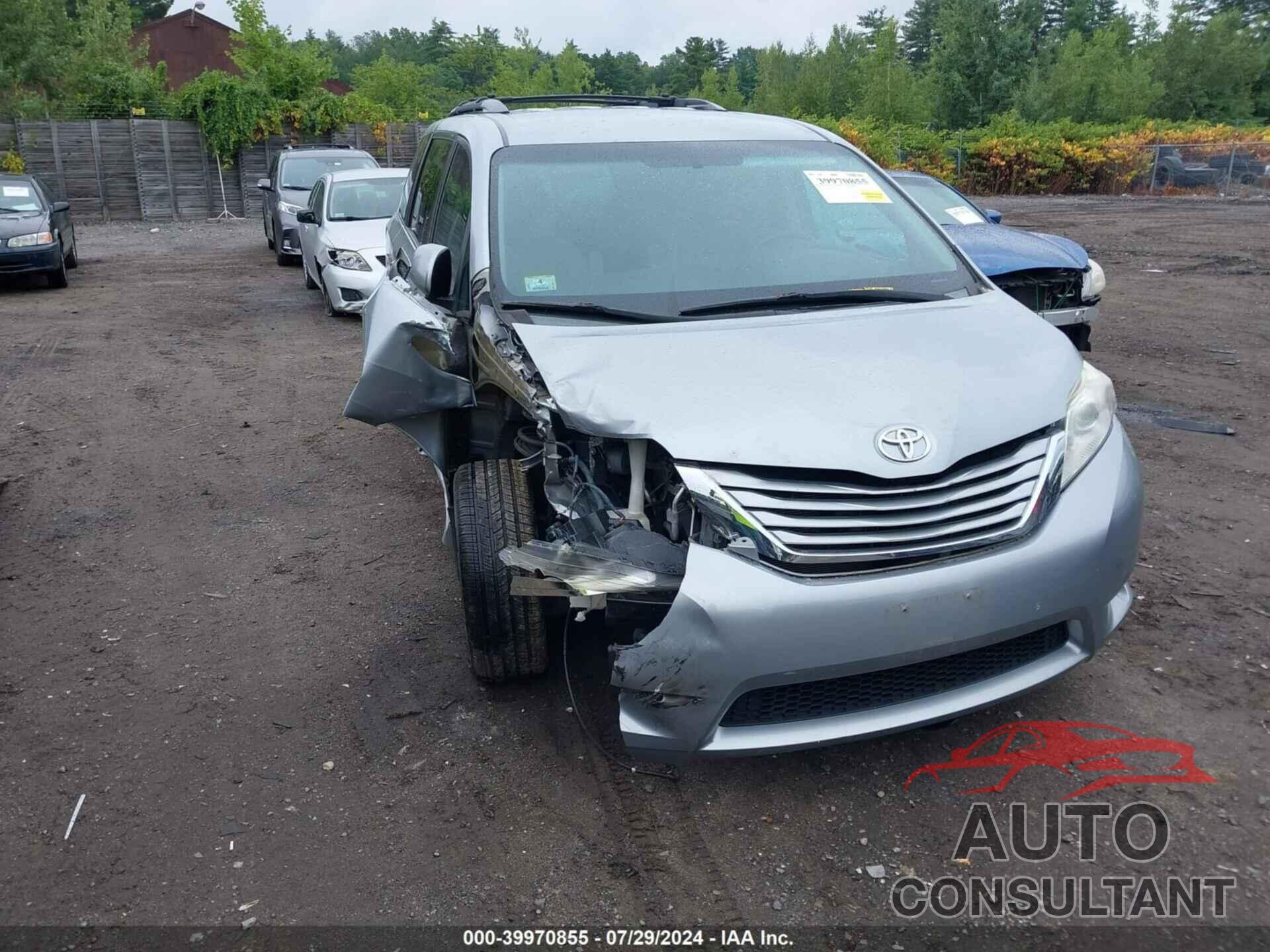 TOYOTA SIENNA 2016 - 5TDJK3DCXGS132209