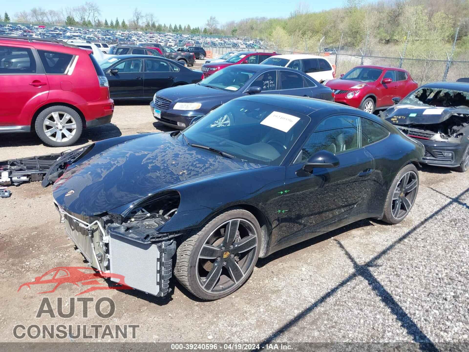 PORSCHE 911 2018 - WP0AA2A97JS105280