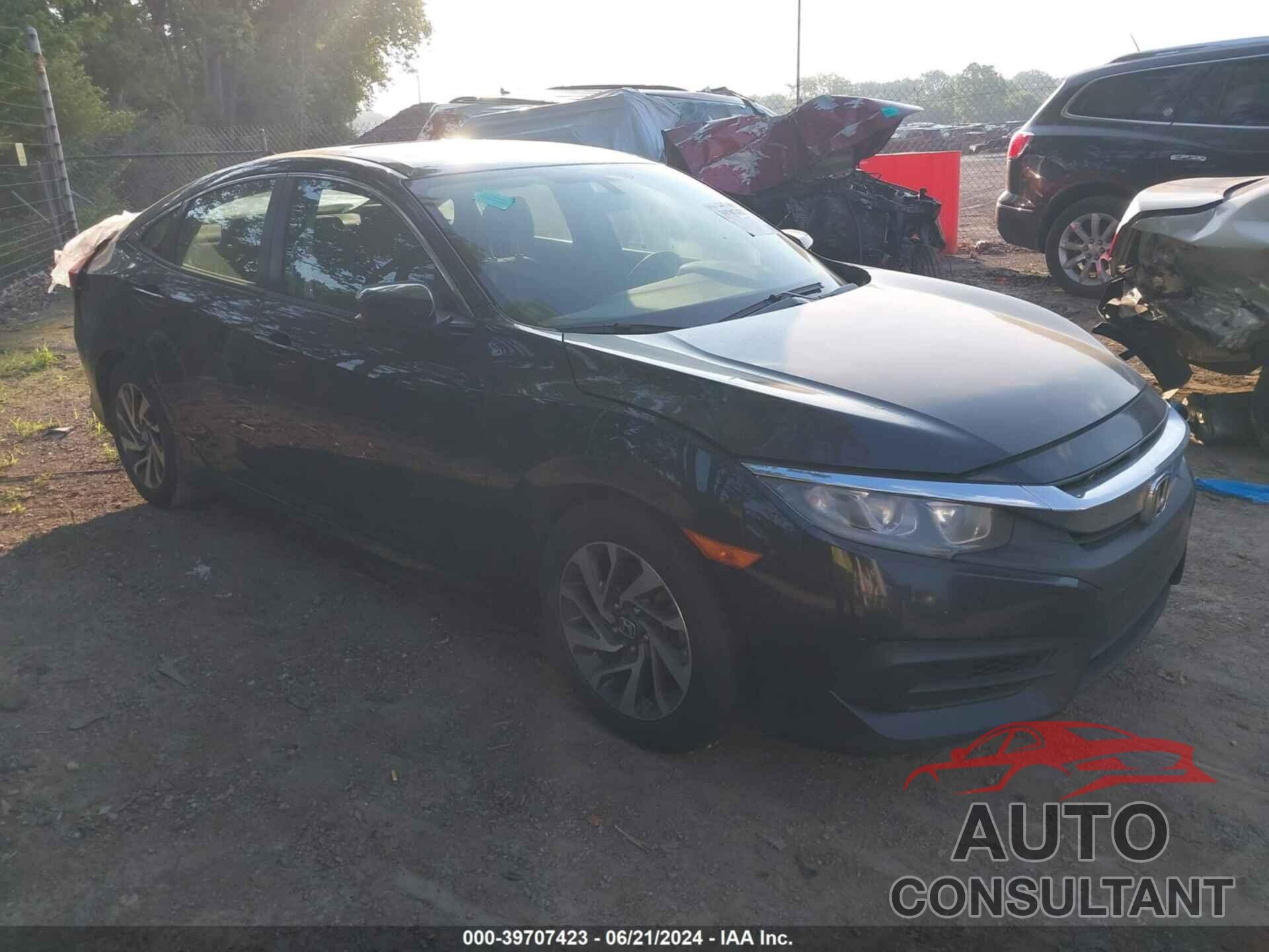 HONDA CIVIC 2018 - 19XFC2F78JE011354