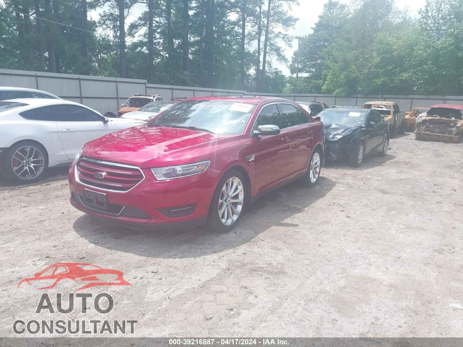 FORD TAURUS 2018 - 1FAHP2F84JG113942