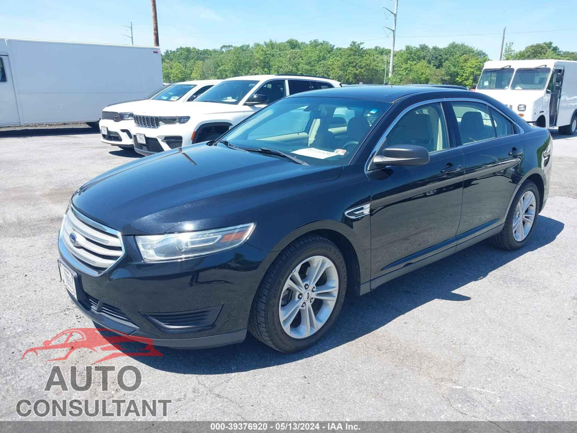 FORD TAURUS 2017 - 1FAHP2D84HG130334