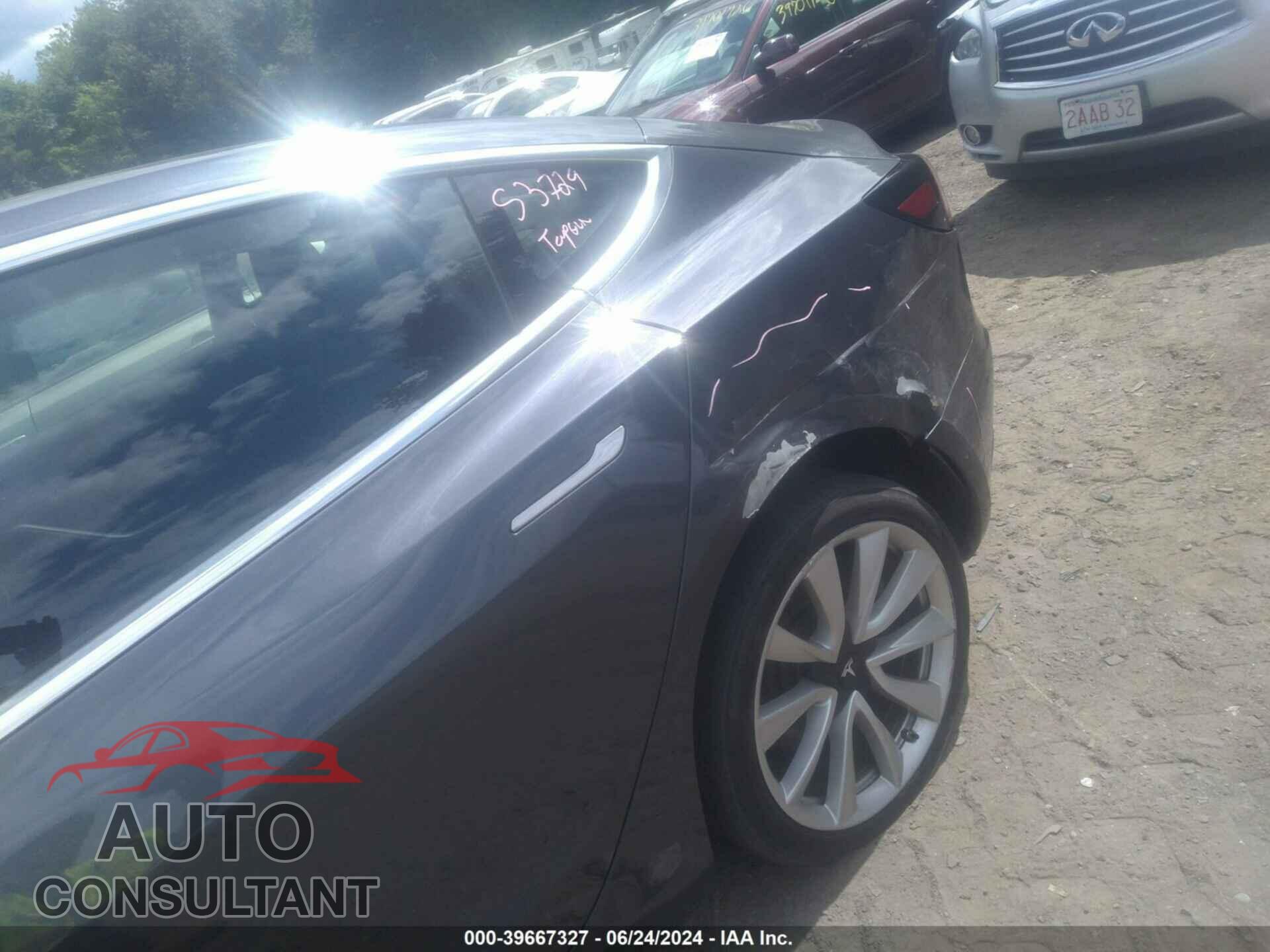 TESLA MODEL 3 2019 - 5YJ3E1EA2KF311729