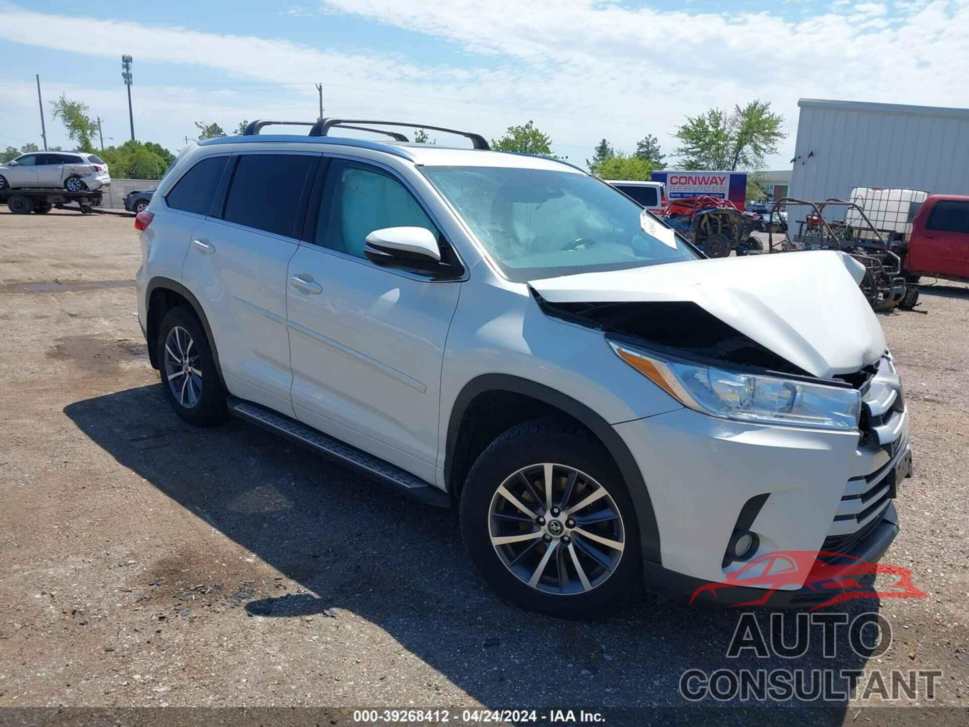 TOYOTA HIGHLANDER 2018 - 5TDJZRFH1JS863304