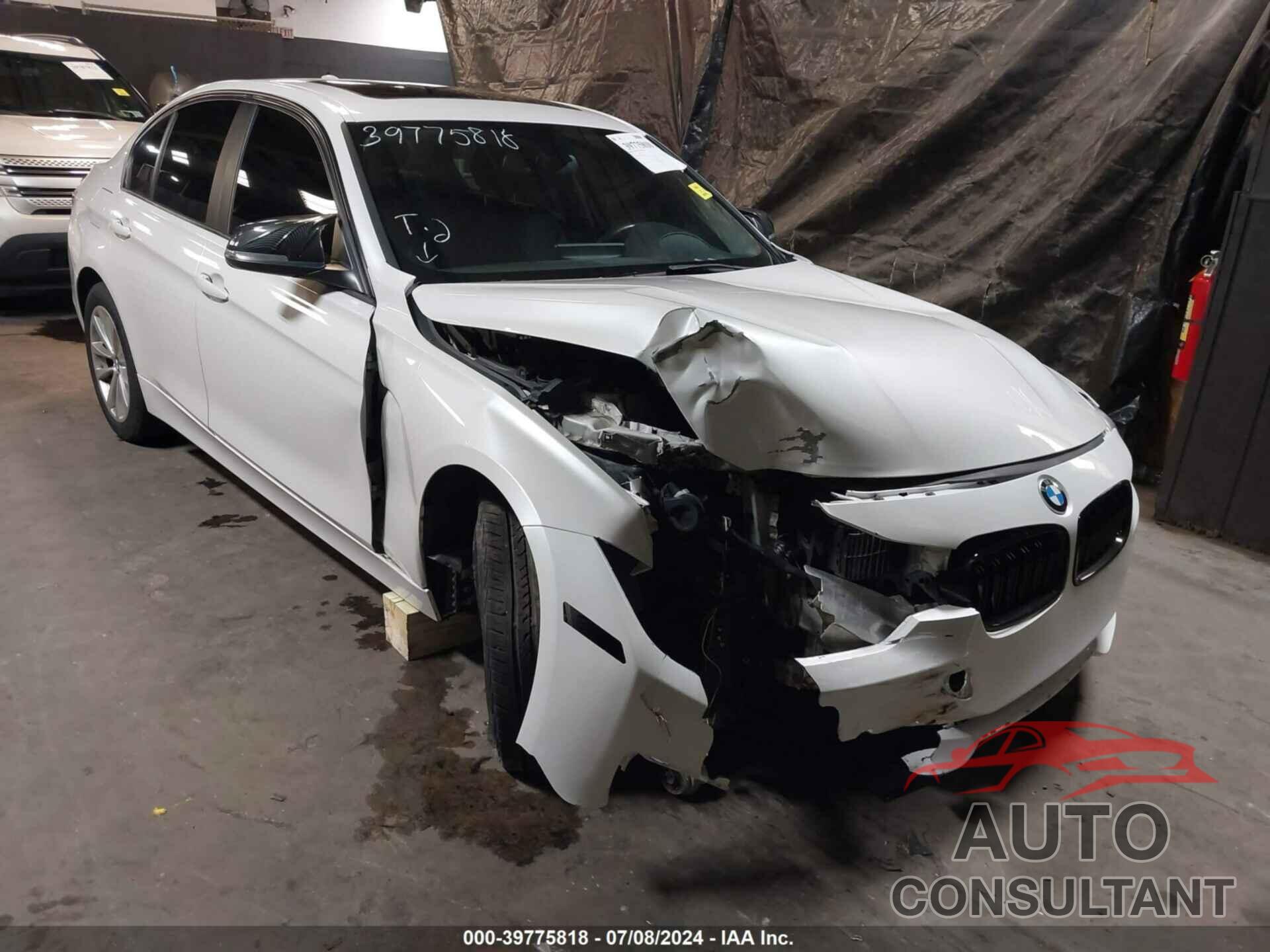 BMW 320I 2017 - WBA8E5G39HNU44569