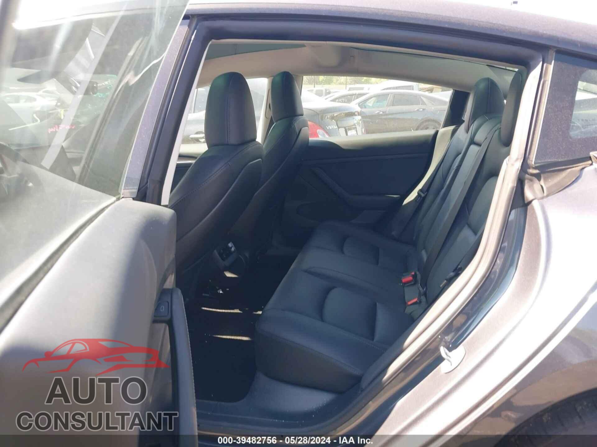 TESLA MODEL 3 2023 - 5YJ3E1EA0PF681357