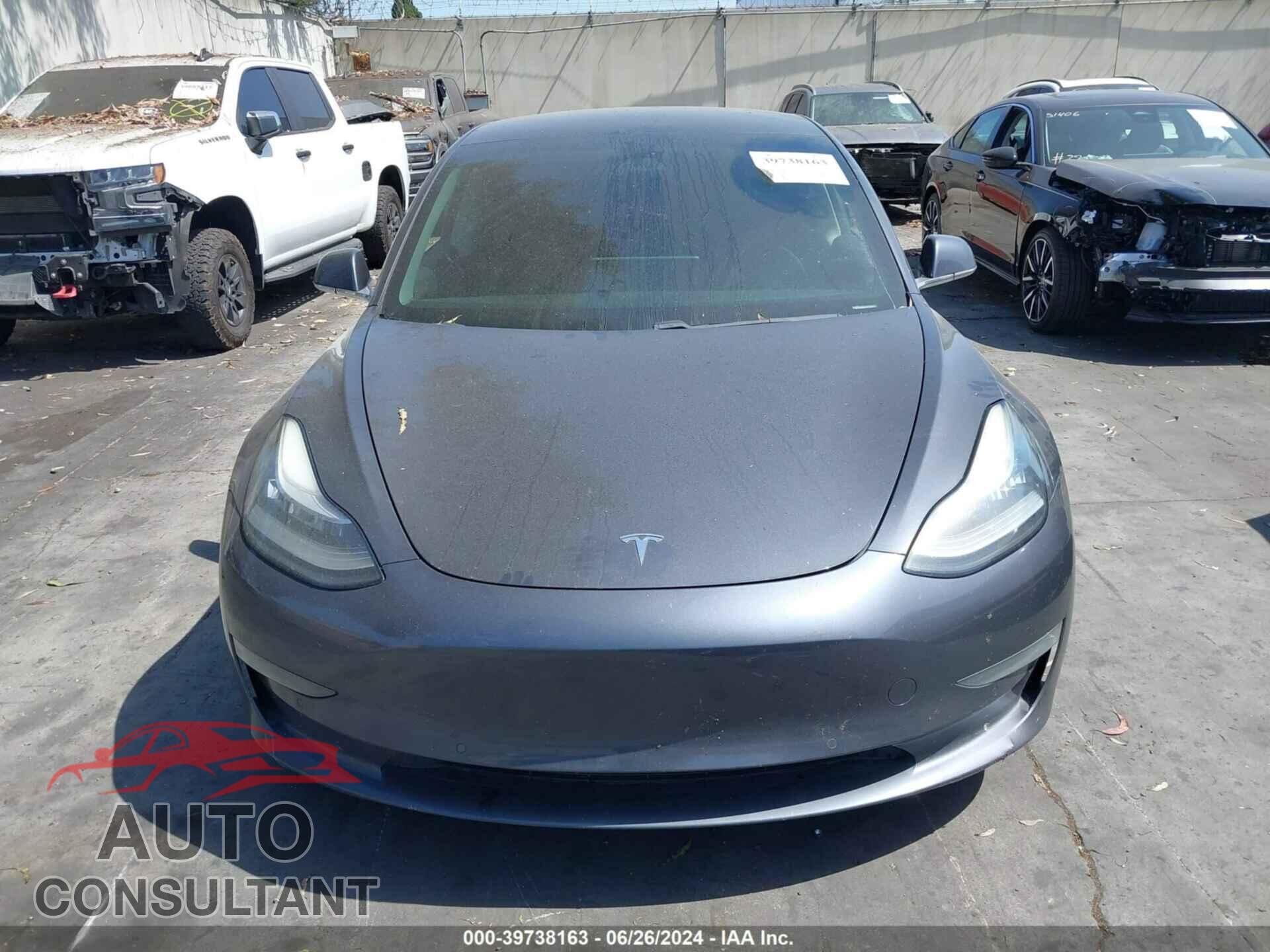 TESLA MODEL 3 2019 - 5YJ3E1EB4KF385906