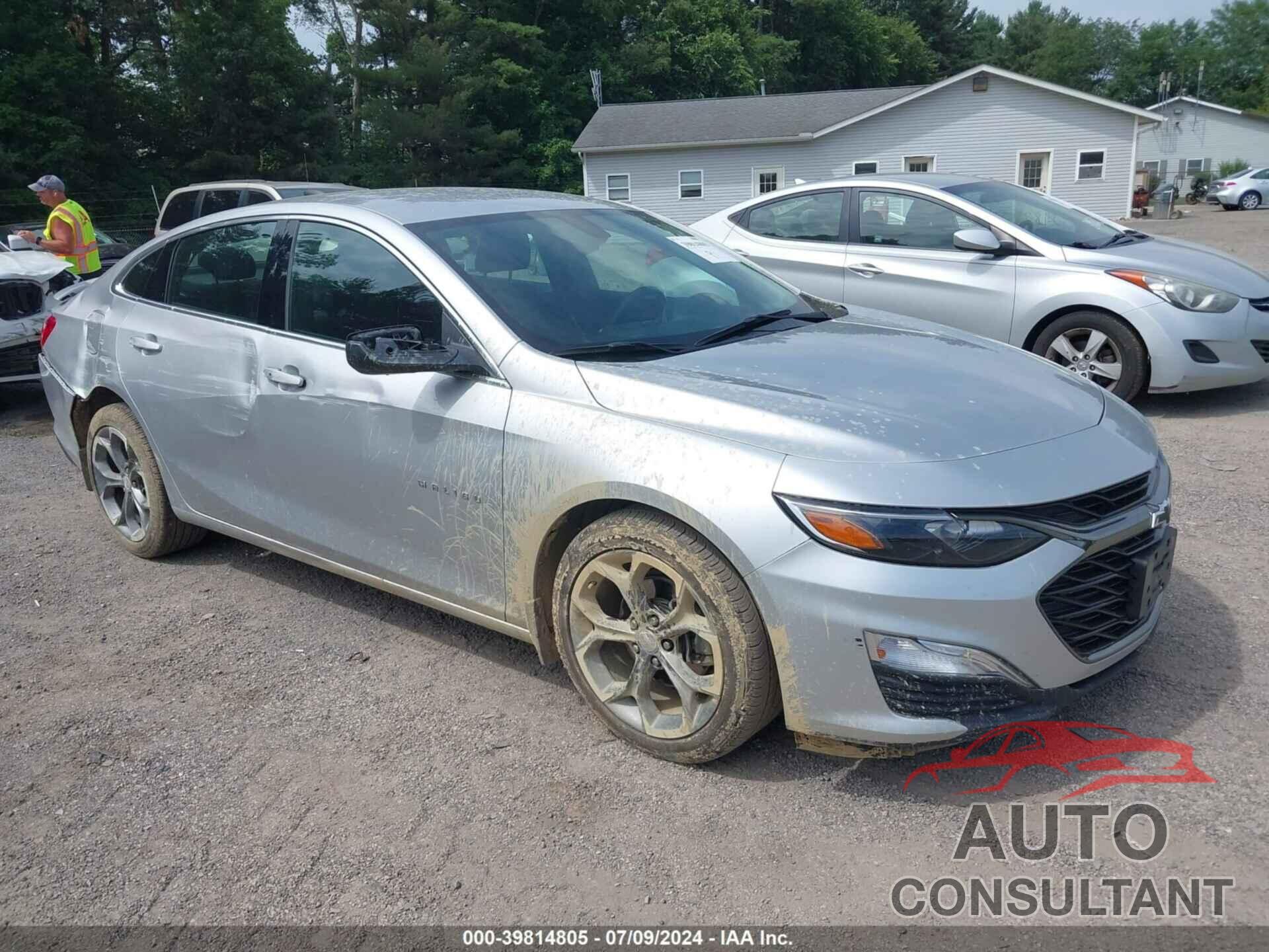 CHEVROLET MALIBU 2019 - 1G1ZG5ST7KF222809