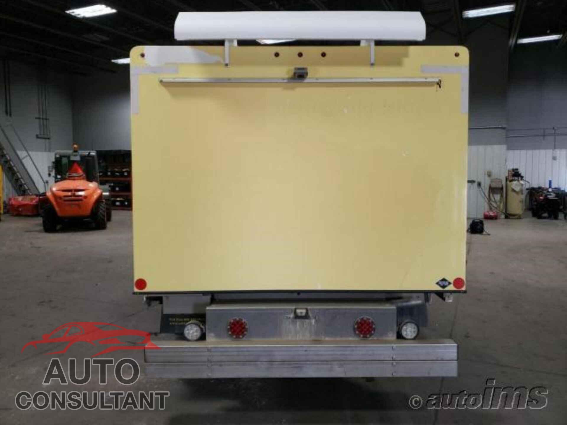 FORD E-450 CUTAWAY 2017 - 1FDXE4FS7HDC69032