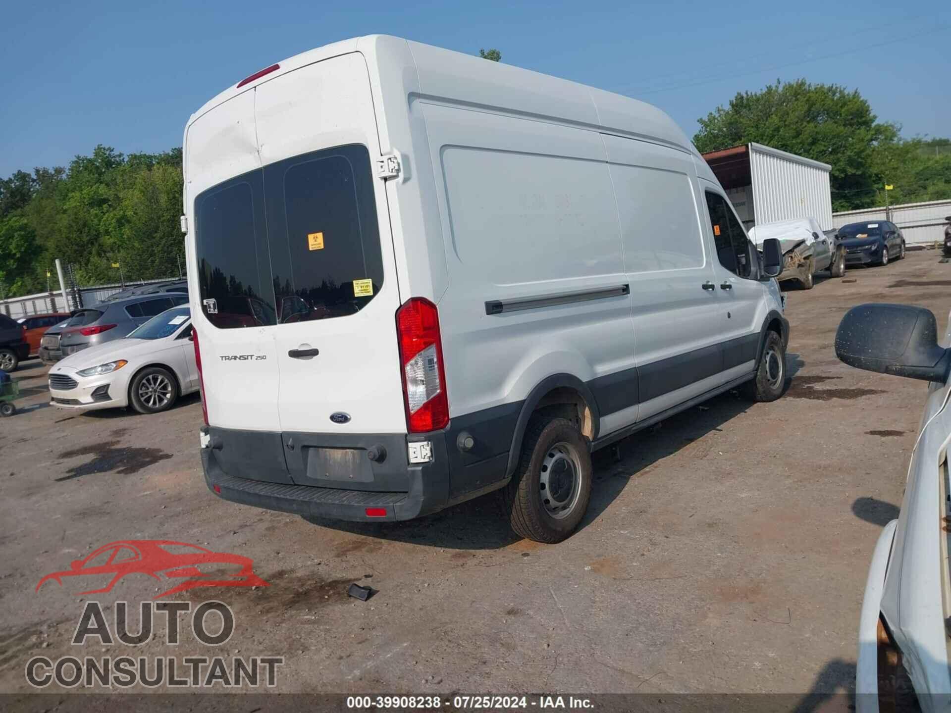 FORD TRANSIT-250 2016 - 1FTYR2XMXGKB21971