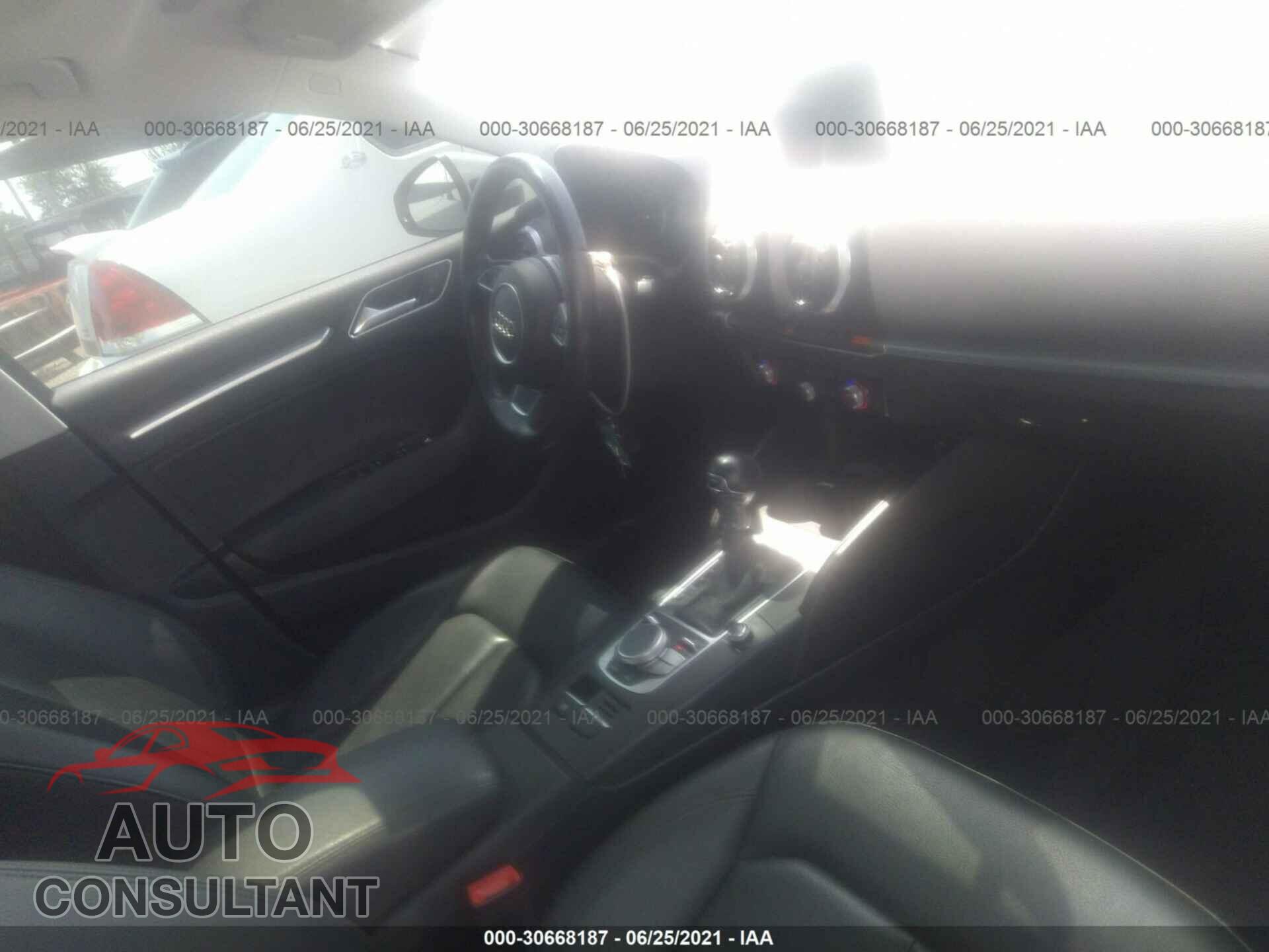 AUDI A3 2016 - WAUC7GFF7G1051798