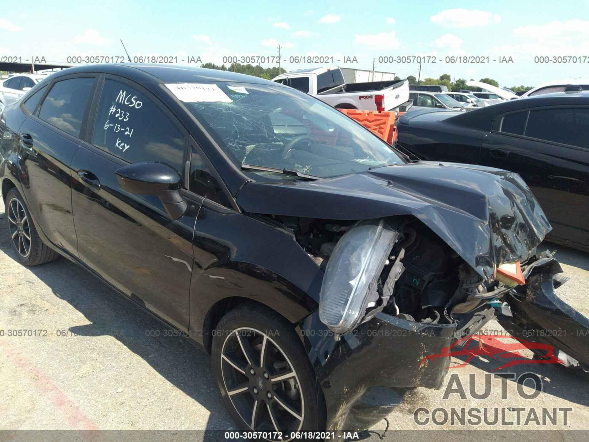 FORD FIESTA 2018 - 3FADP4BJ3JM111897