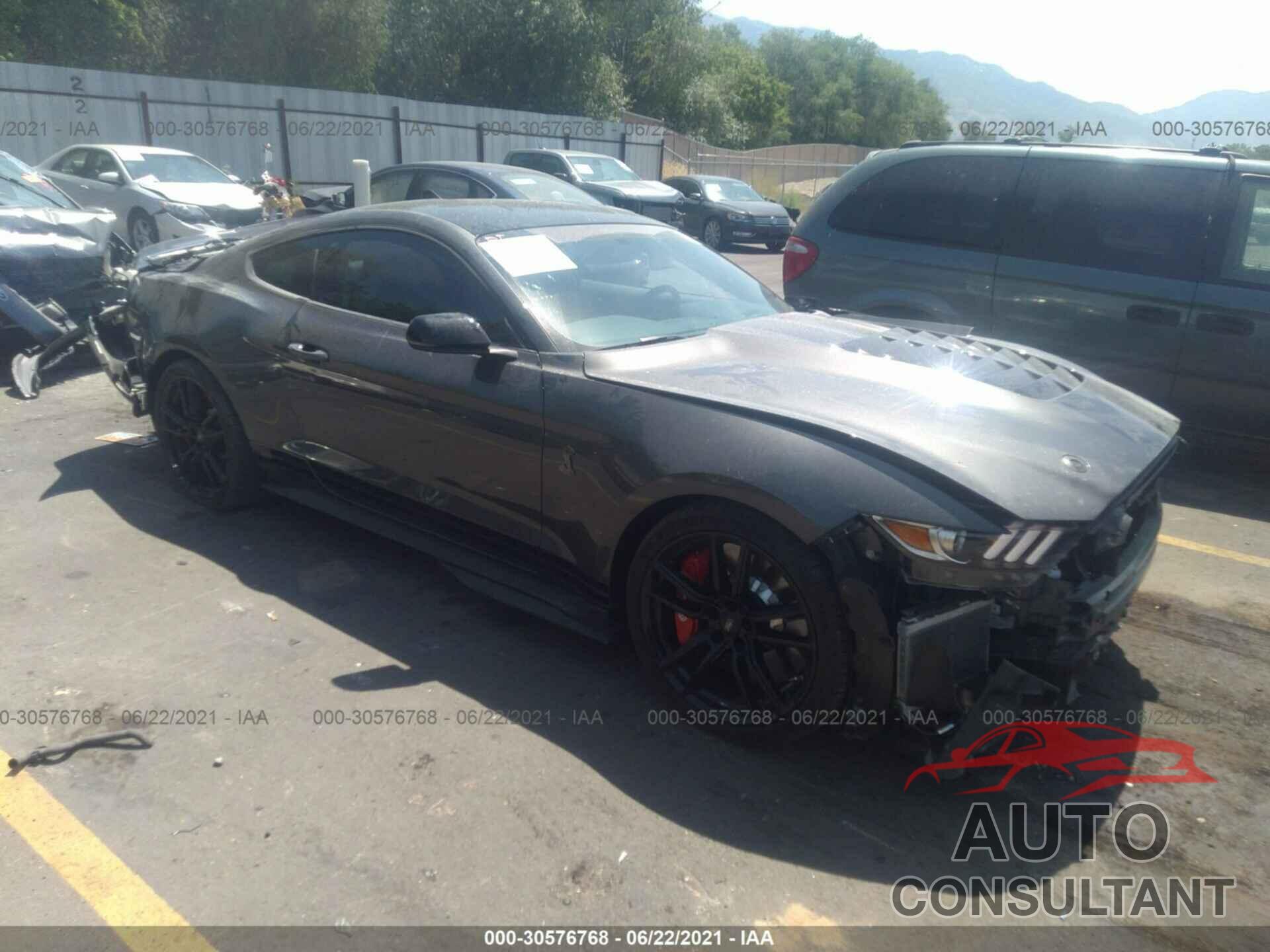 FORD MUSTANG 2020 - 1FA6P8SJ7L5504598