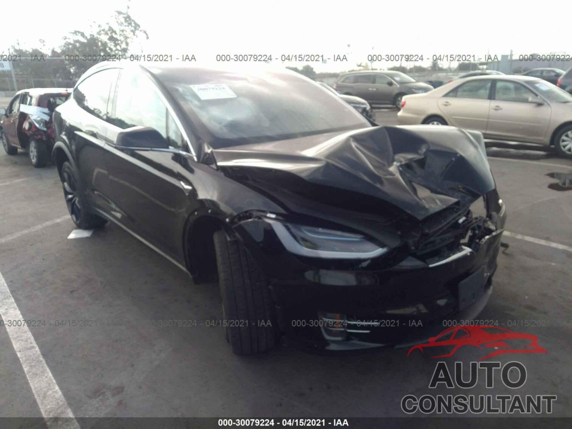 TESLA MODEL X 2019 - 5YJXCAE25KF199590