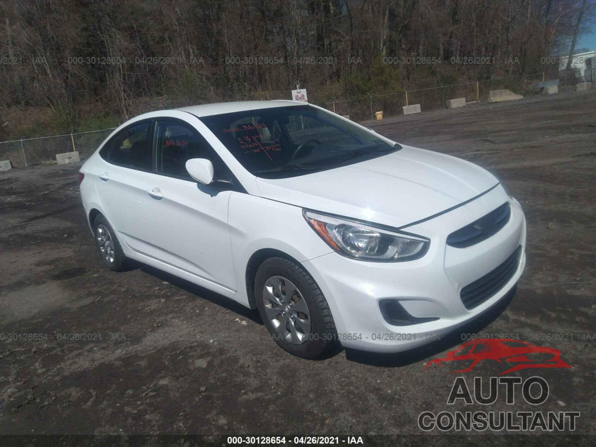 HYUNDAI ACCENT 2016 - KMHCT4AE2GU952714