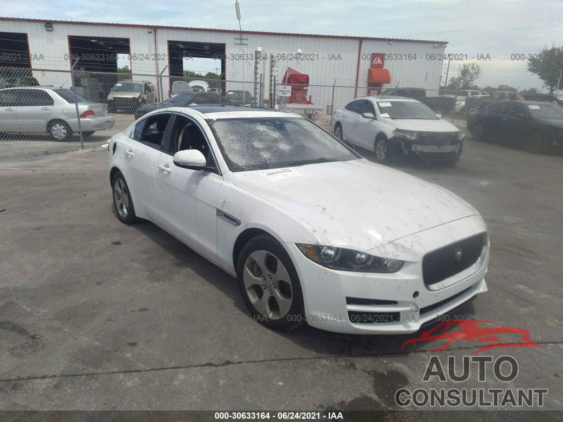 JAGUAR XE 2017 - SAJAR4BG9HA977432