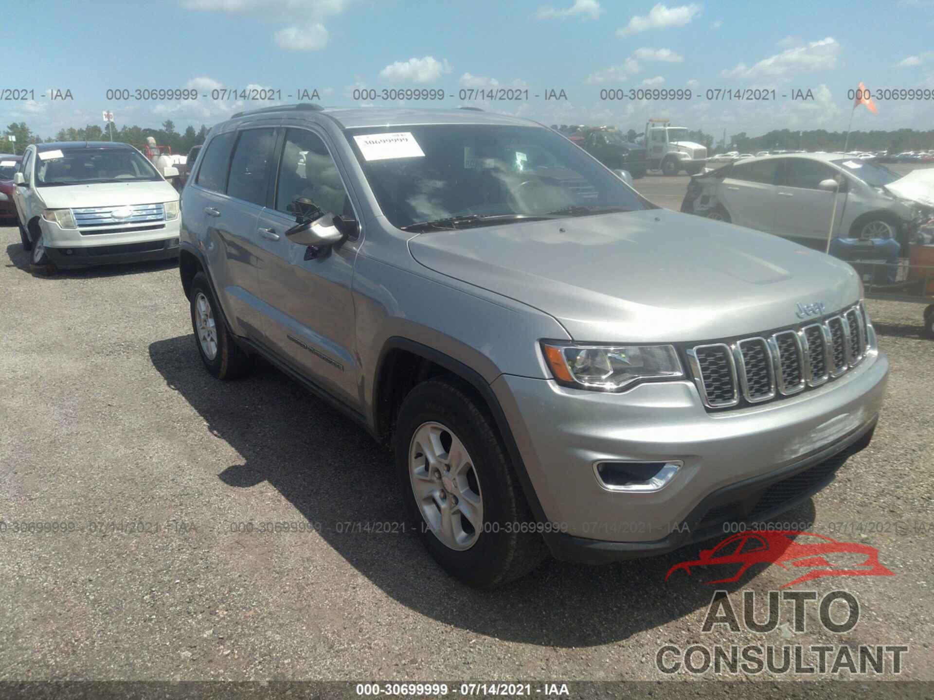 JEEP GRAND CHEROKEE 2017 - 1C4RJEAG4HC868395