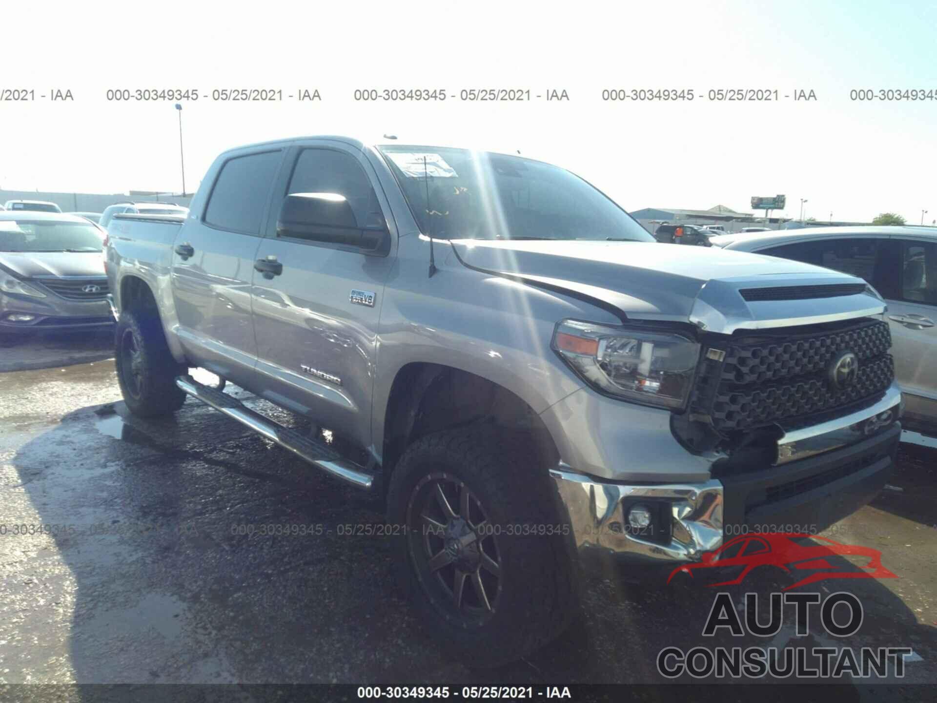 TOYOTA TUNDRA 4WD 2018 - 5TFDY5F18JX688104