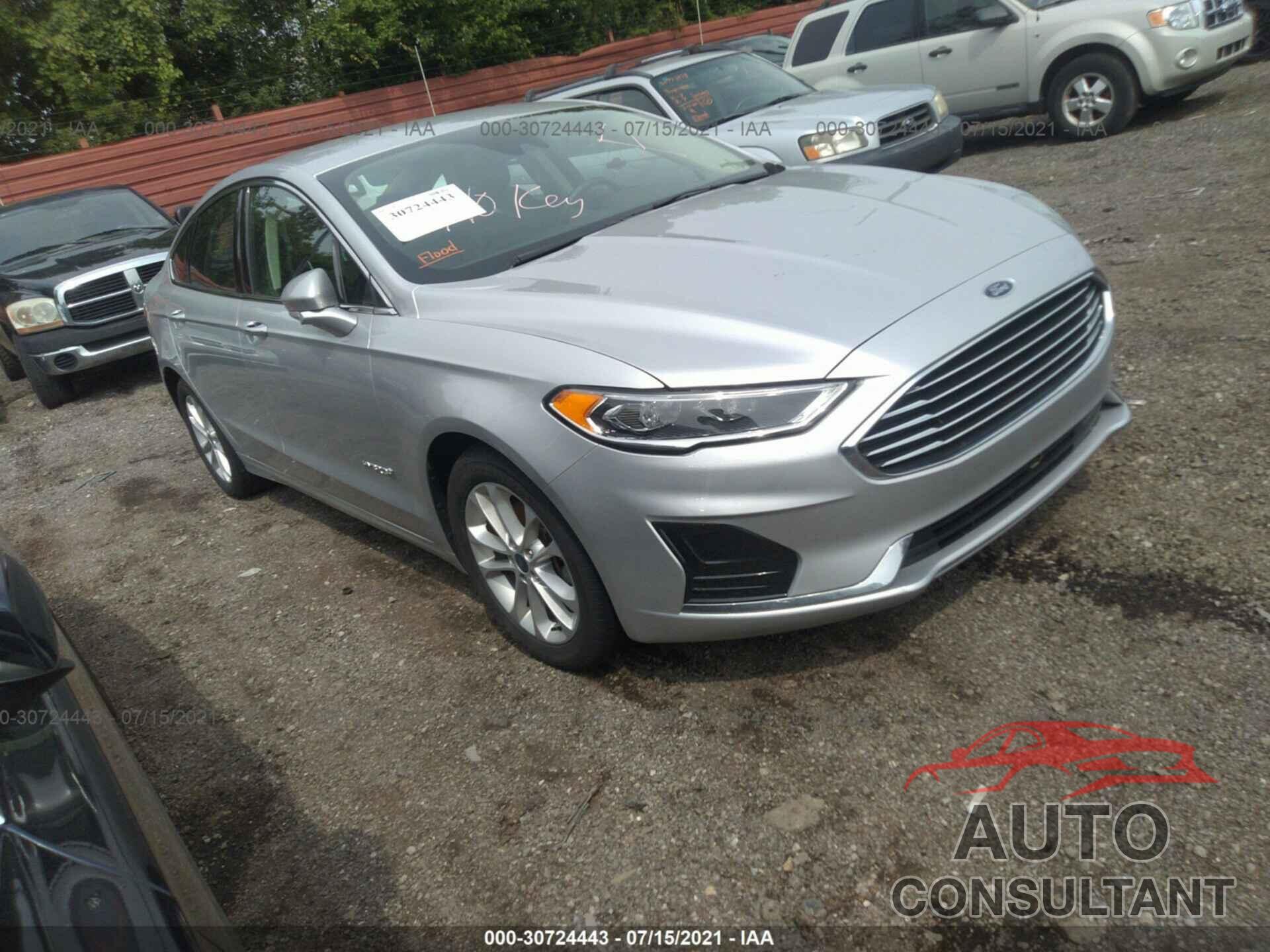 FORD FUSION HYBRID 2019 - 3FA6P0MU0KR139508