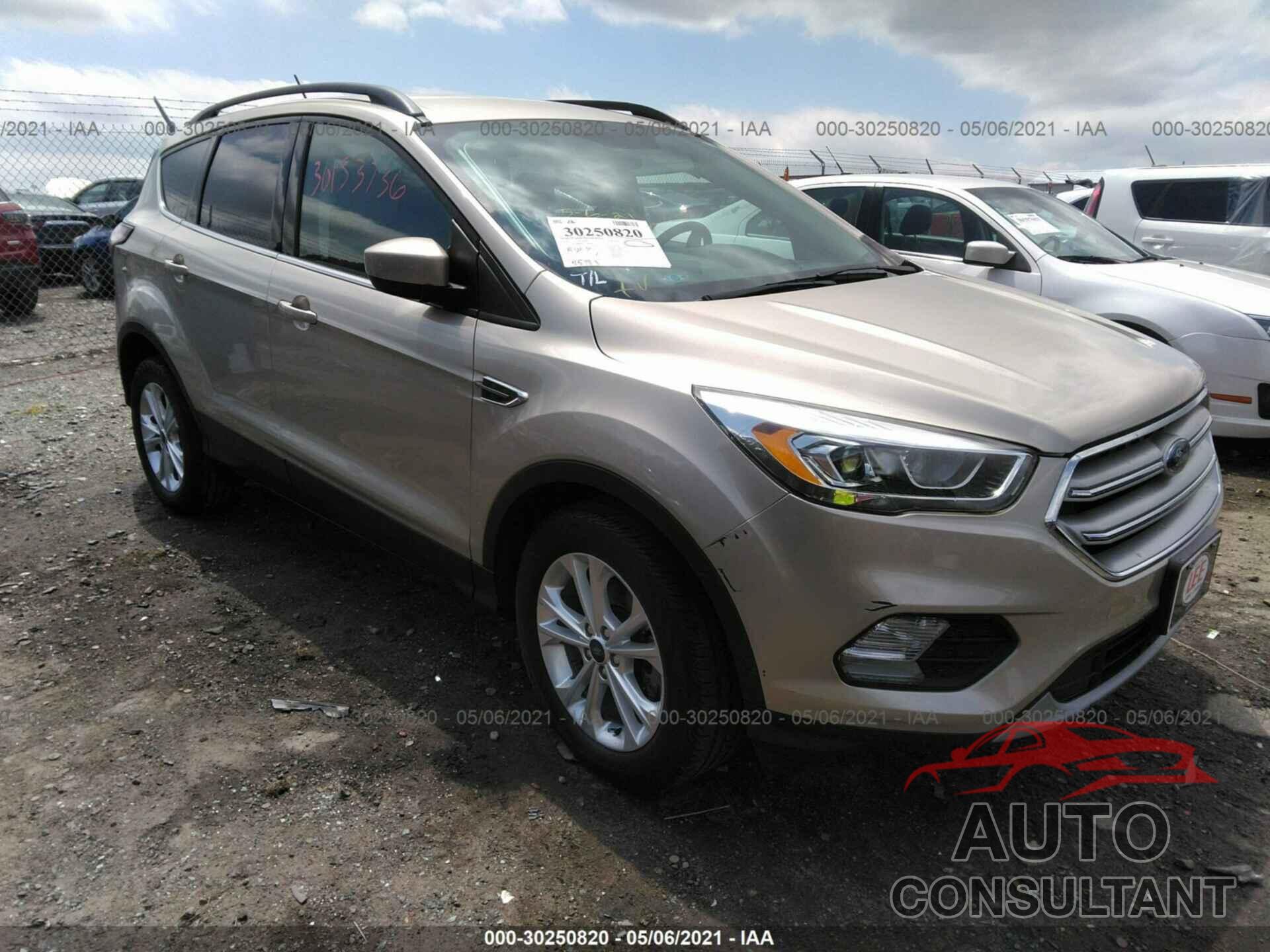 FORD ESCAPE 2018 - 1FMCU0HD0JUA78888