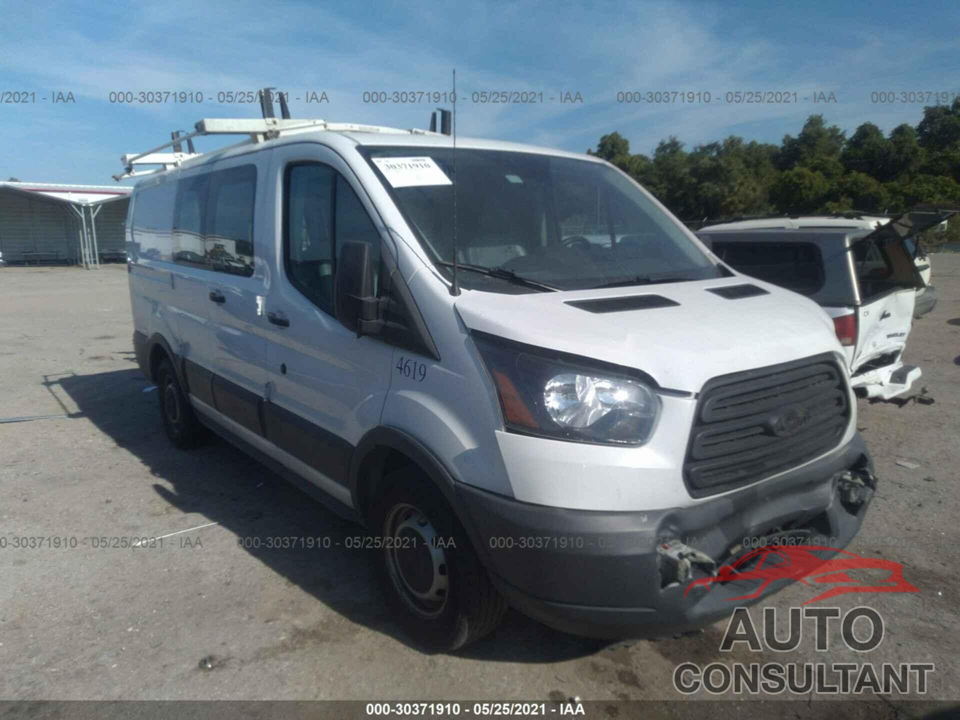 FORD TRANSIT VAN 2018 - 1FTYE1ZM2JKA44619