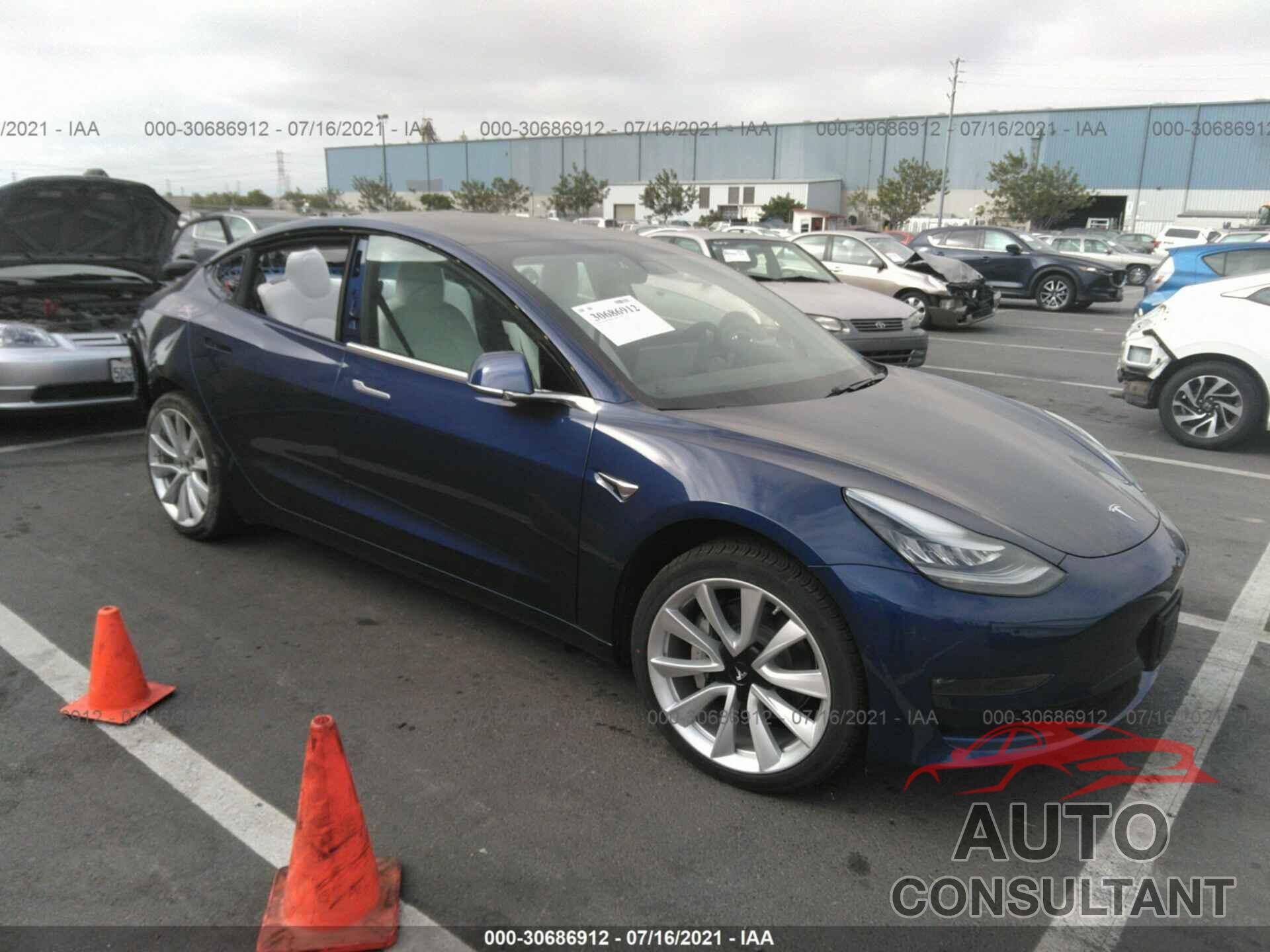 TESLA MODEL 3 2020 - 5YJ3E1EB0LF796057