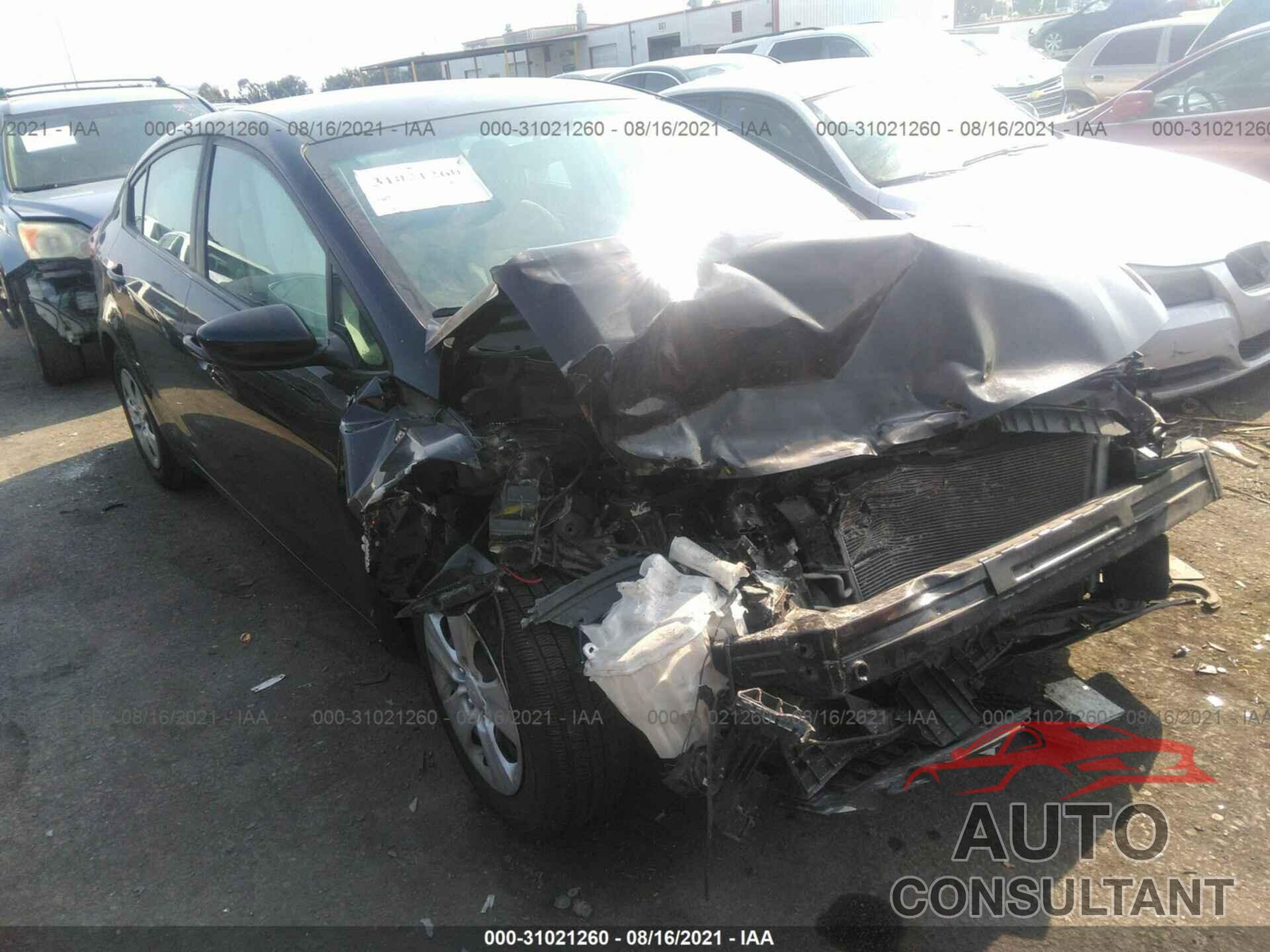 KIA FORTE 2018 - 3KPFL4A72JE250479
