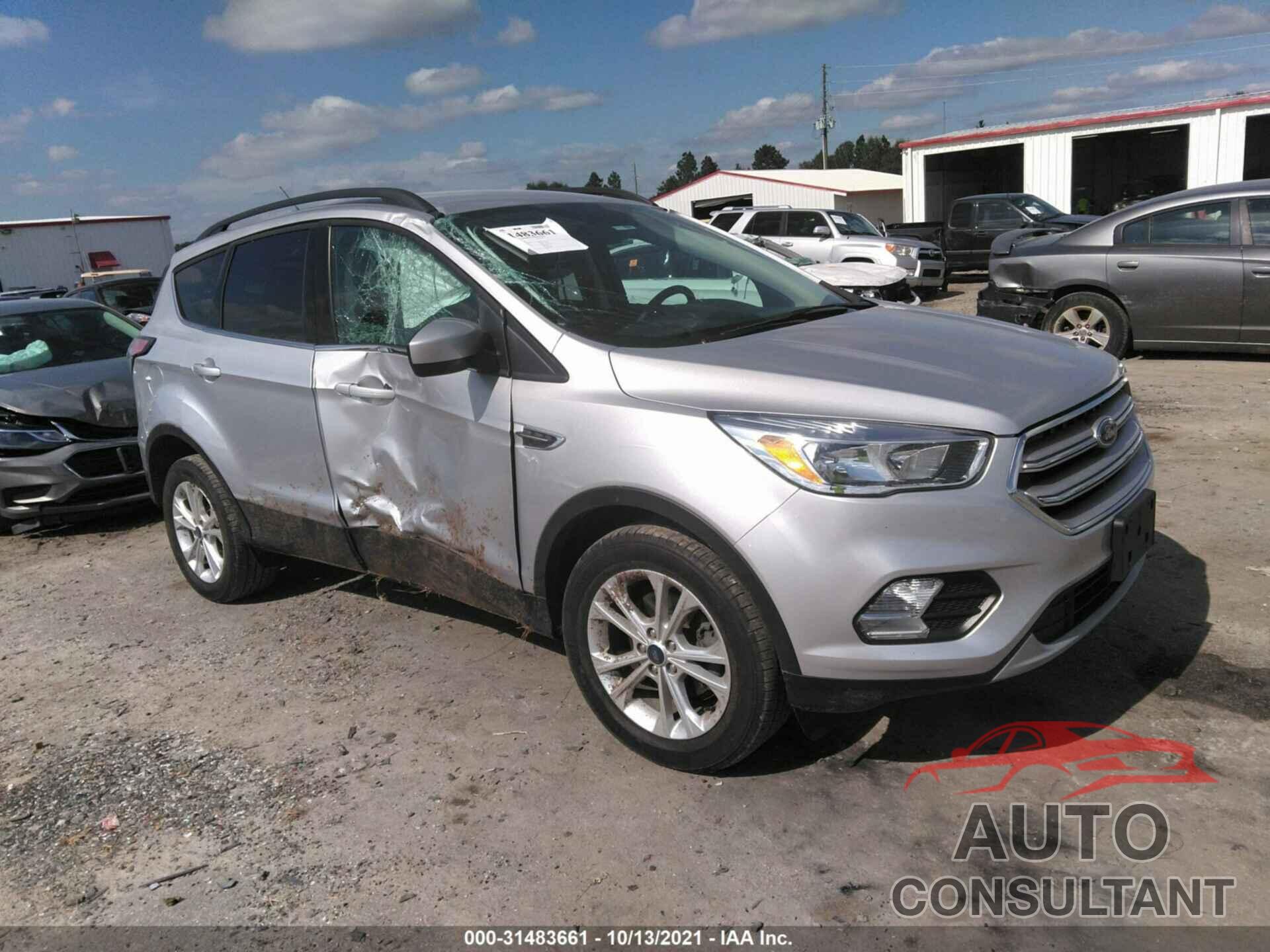 FORD ESCAPE 2018 - 1FMCU0GD4JUD37948