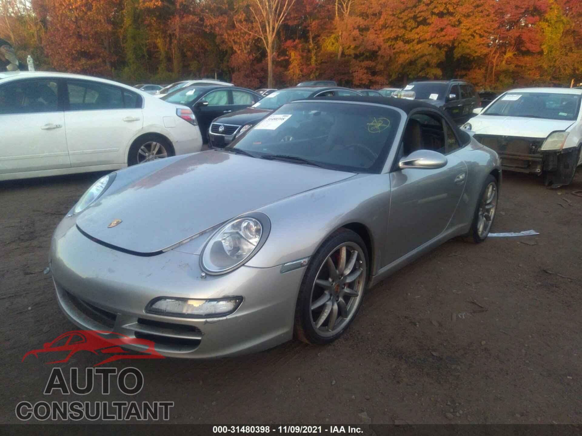 PORSCHE 911 2006 - WP0CA29936S756930