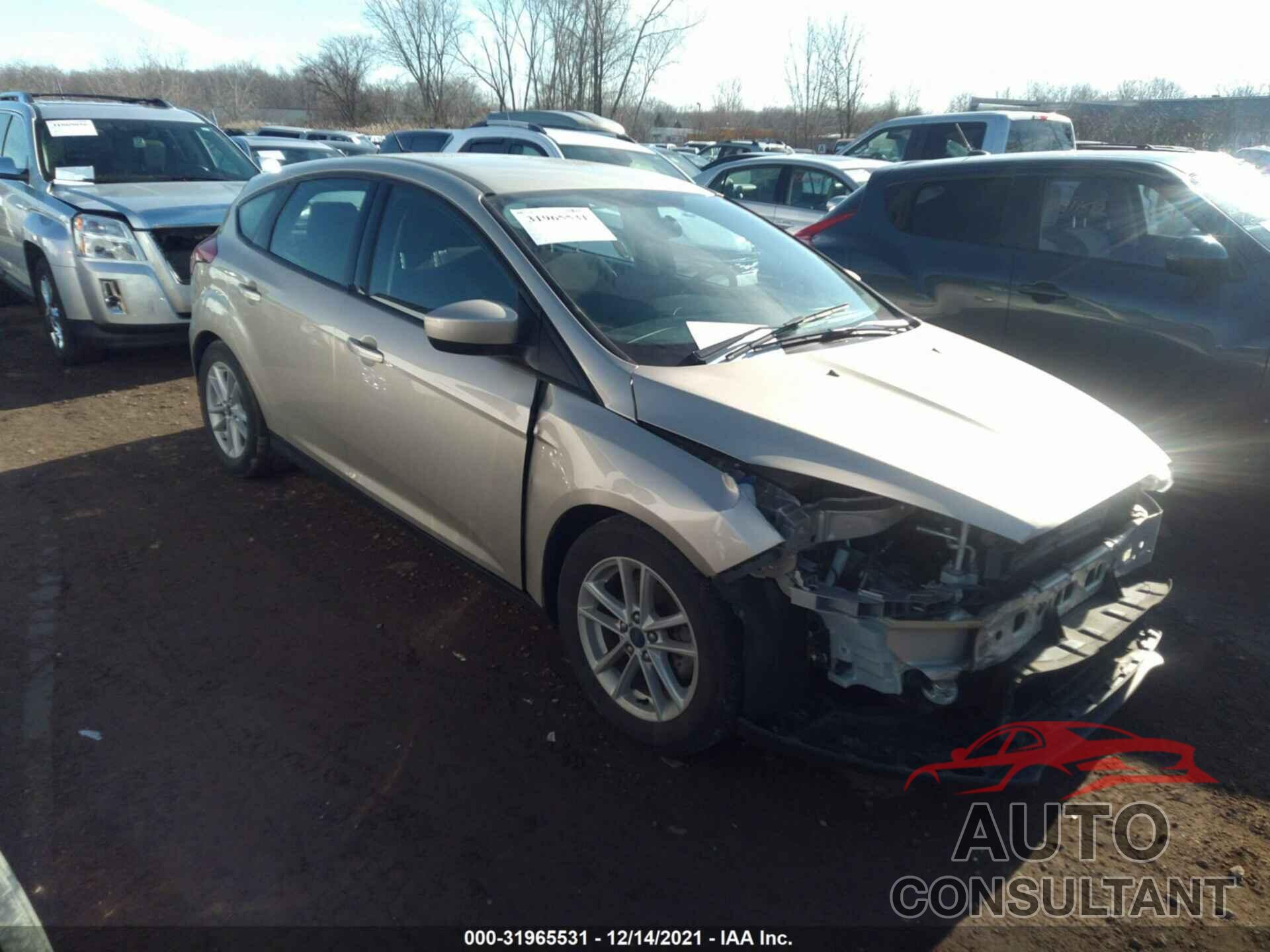 FORD FOCUS 2018 - 1FADP3K28JL235202
