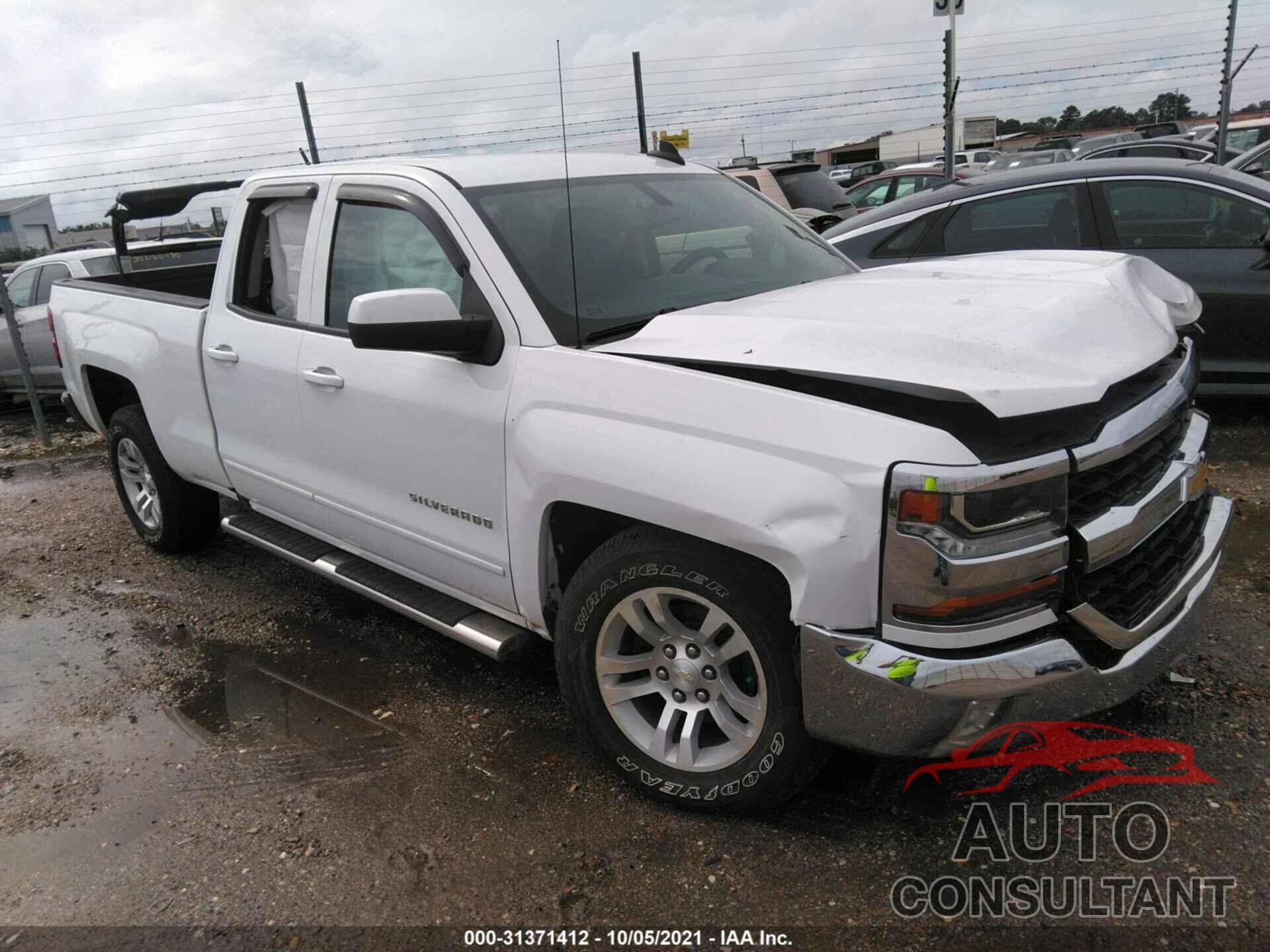CHEVROLET SILVERADO 1500 2017 - 1GCRCREC9HZ247613