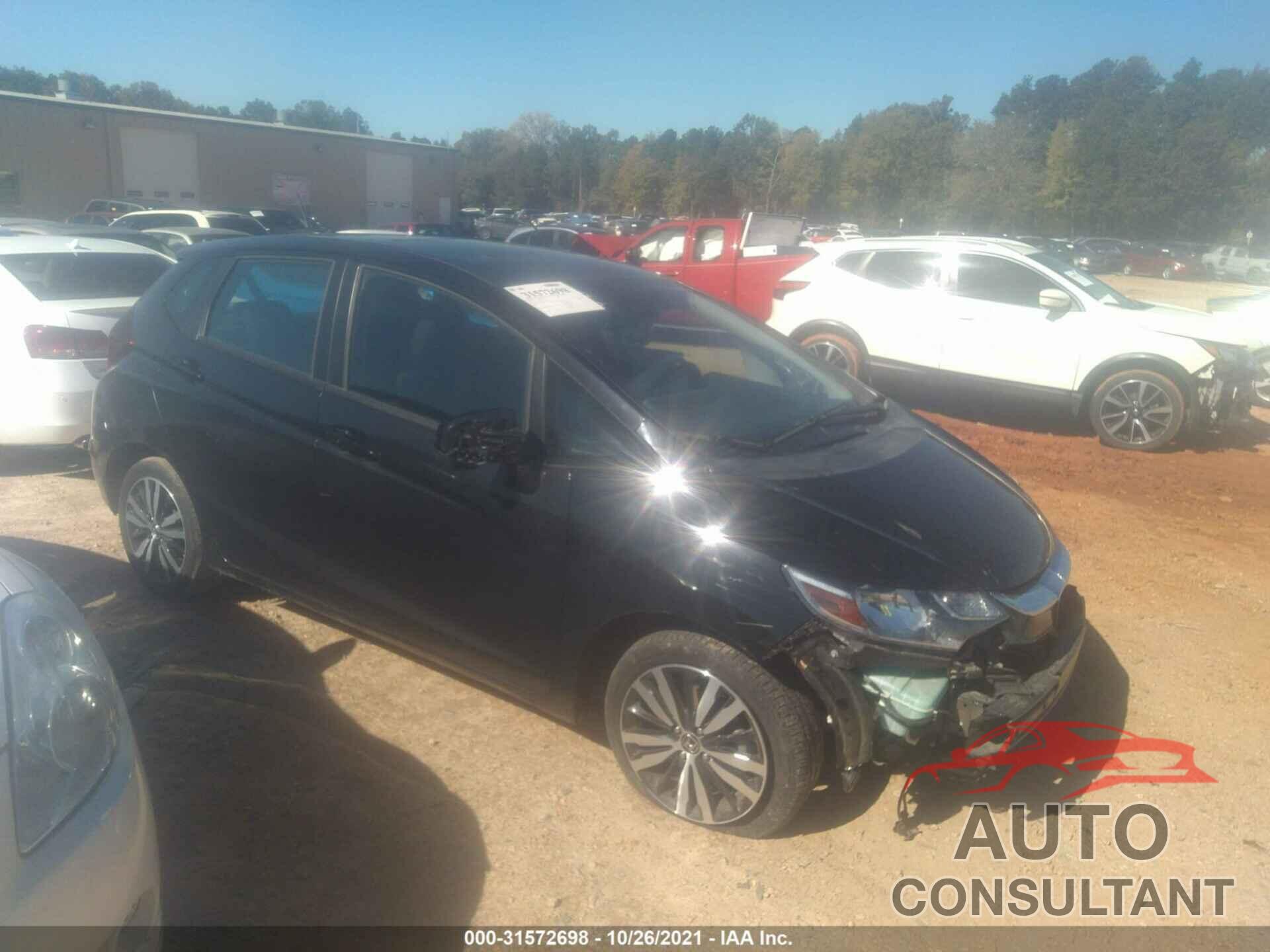 HONDA FIT 2018 - 3HGGK5H83JM718674