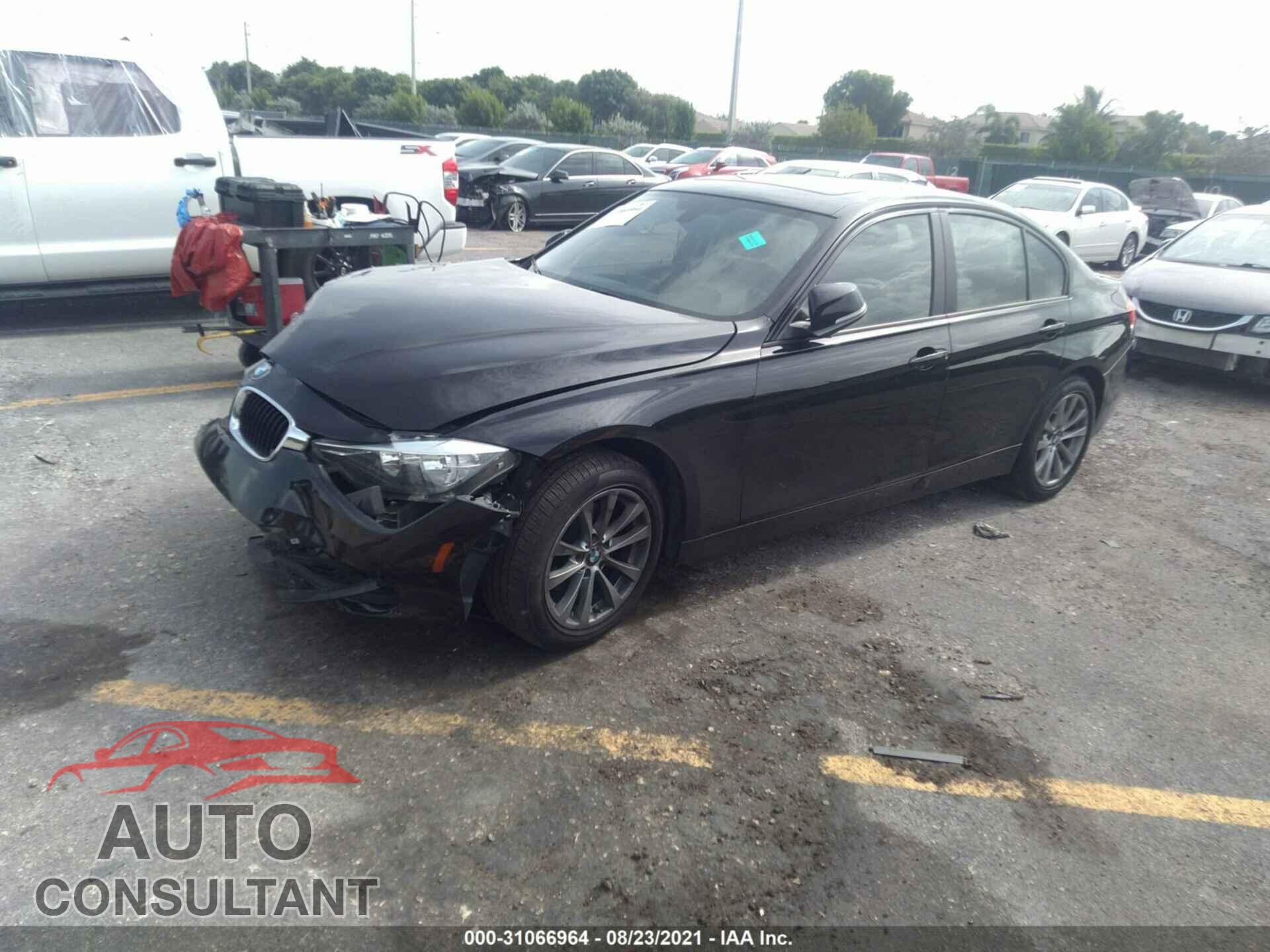 BMW 3 SERIES 2016 - WBA8E1G58GNU12043